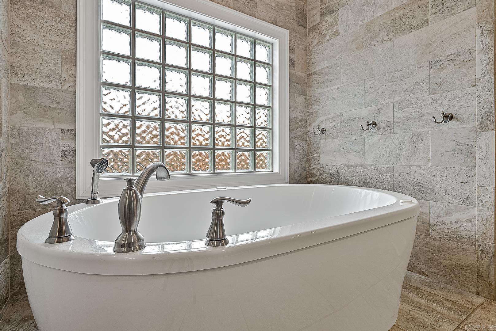 Ridgepointe Country Club - Residential