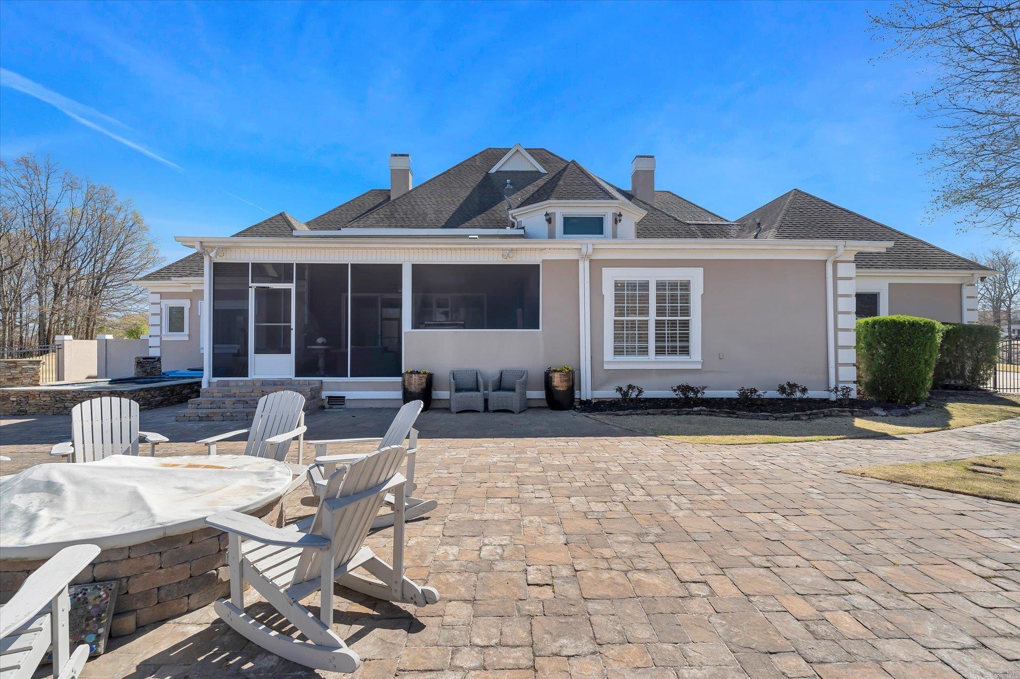 Ridgepointe Country Club - Residential