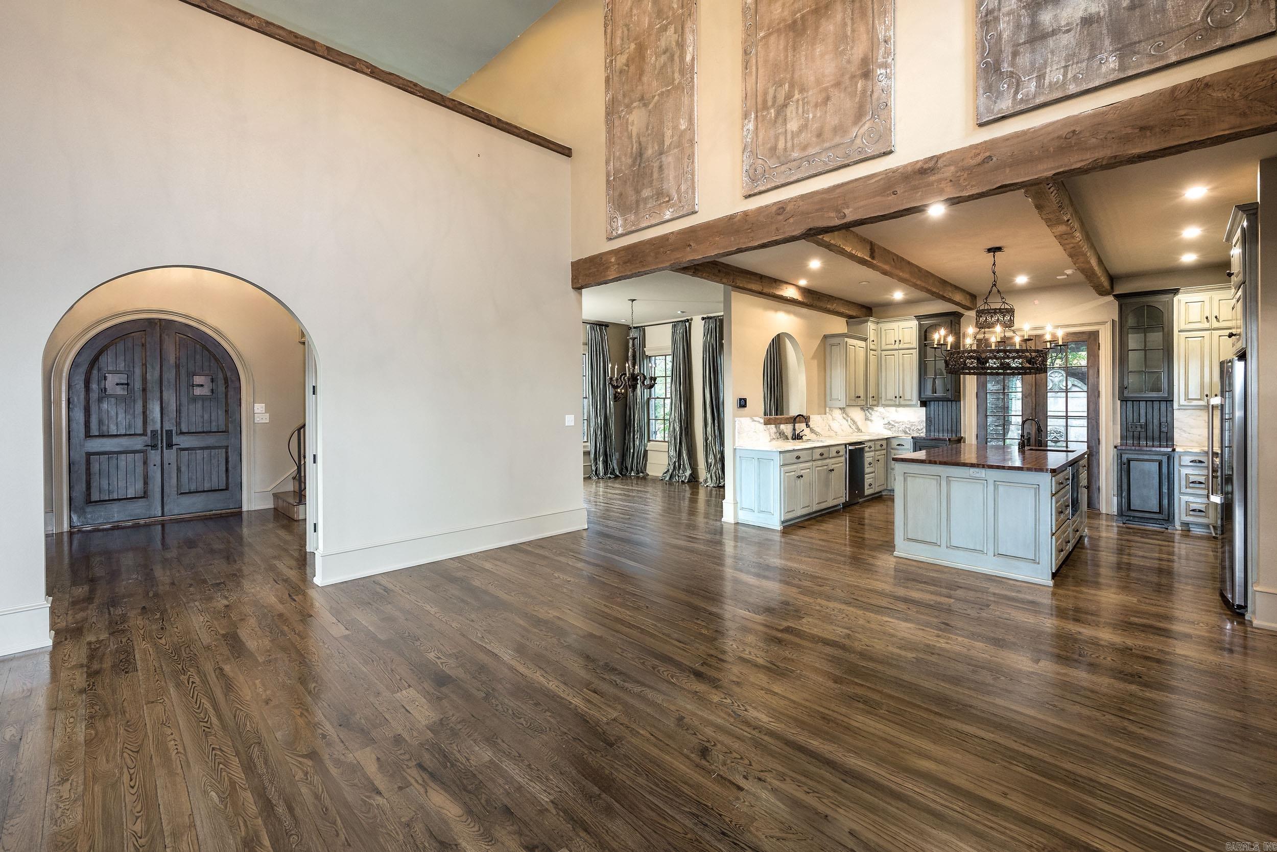 MOUNTAIN CREST ESTATES - Residential