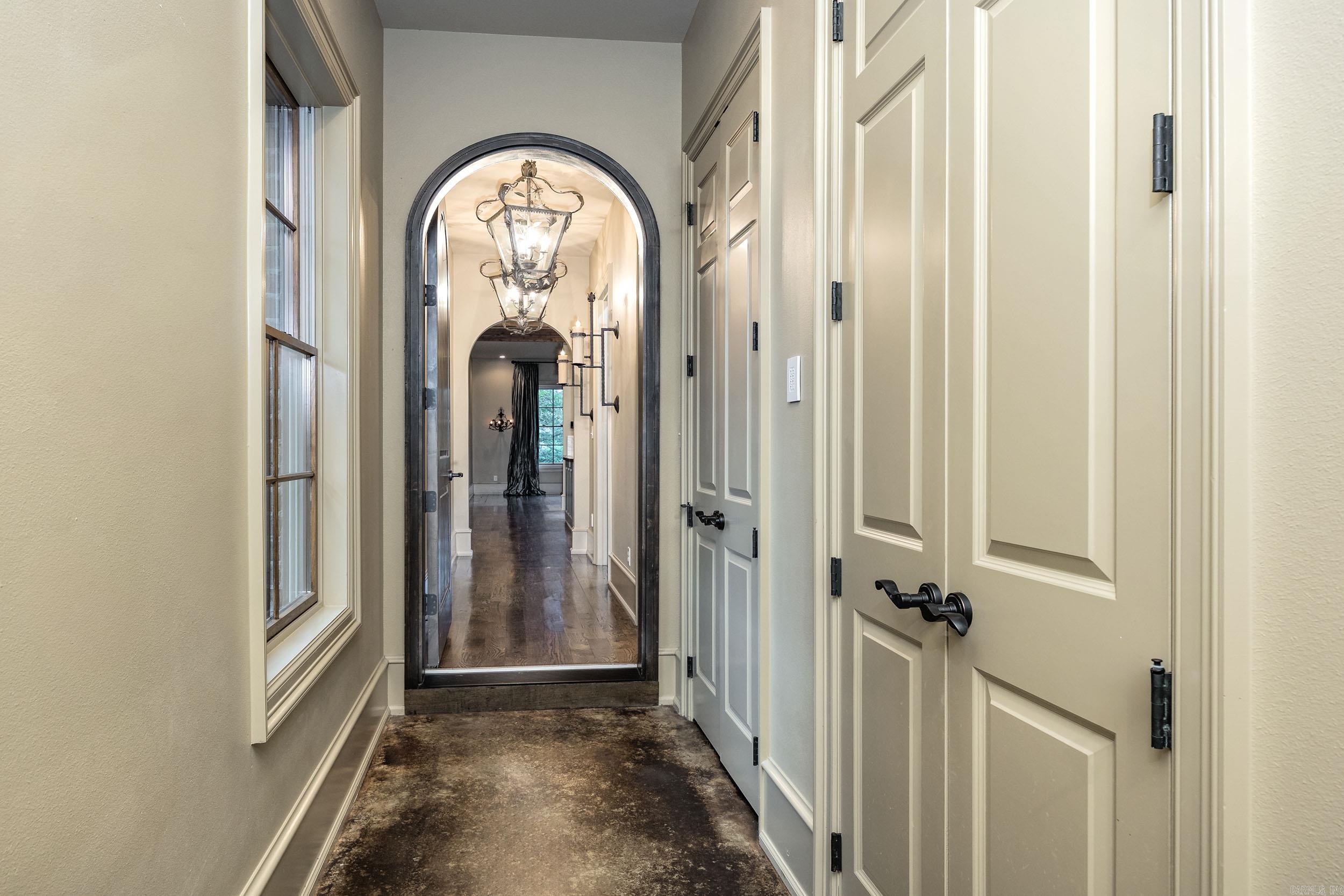 MOUNTAIN CREST ESTATES - Residential