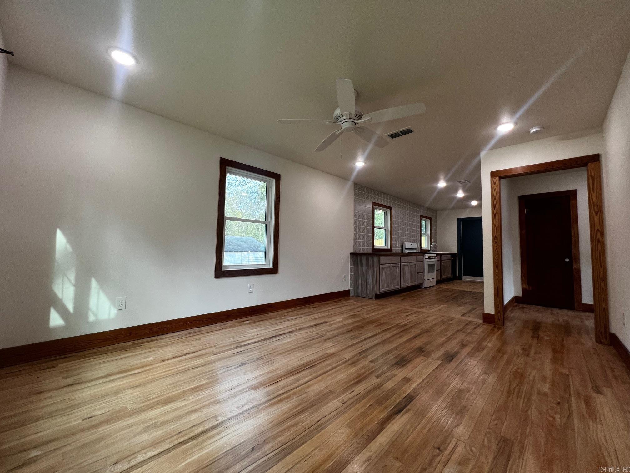 Not in Subdivision - Residential Lease