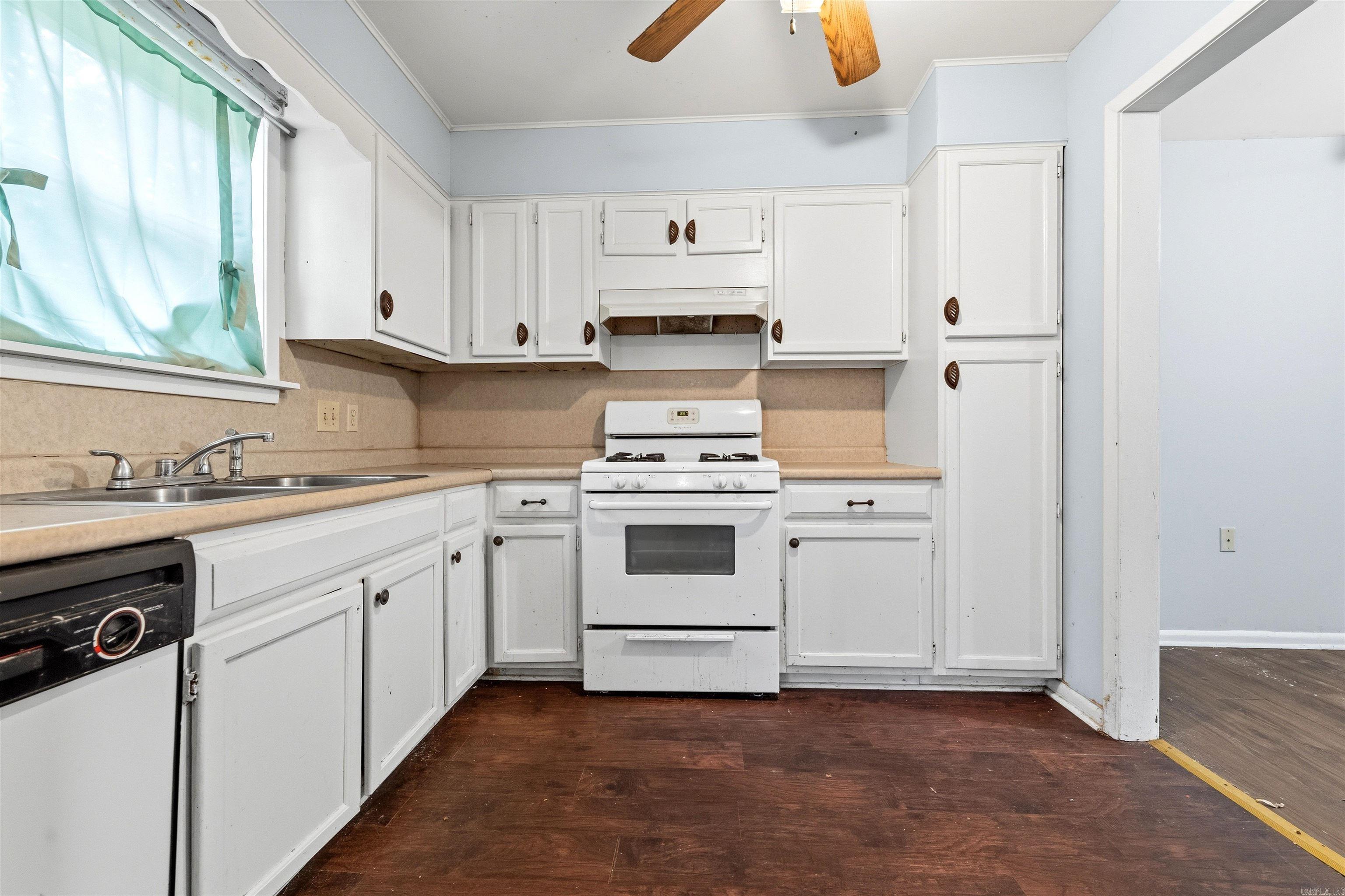 Gravel Ridge - Residential