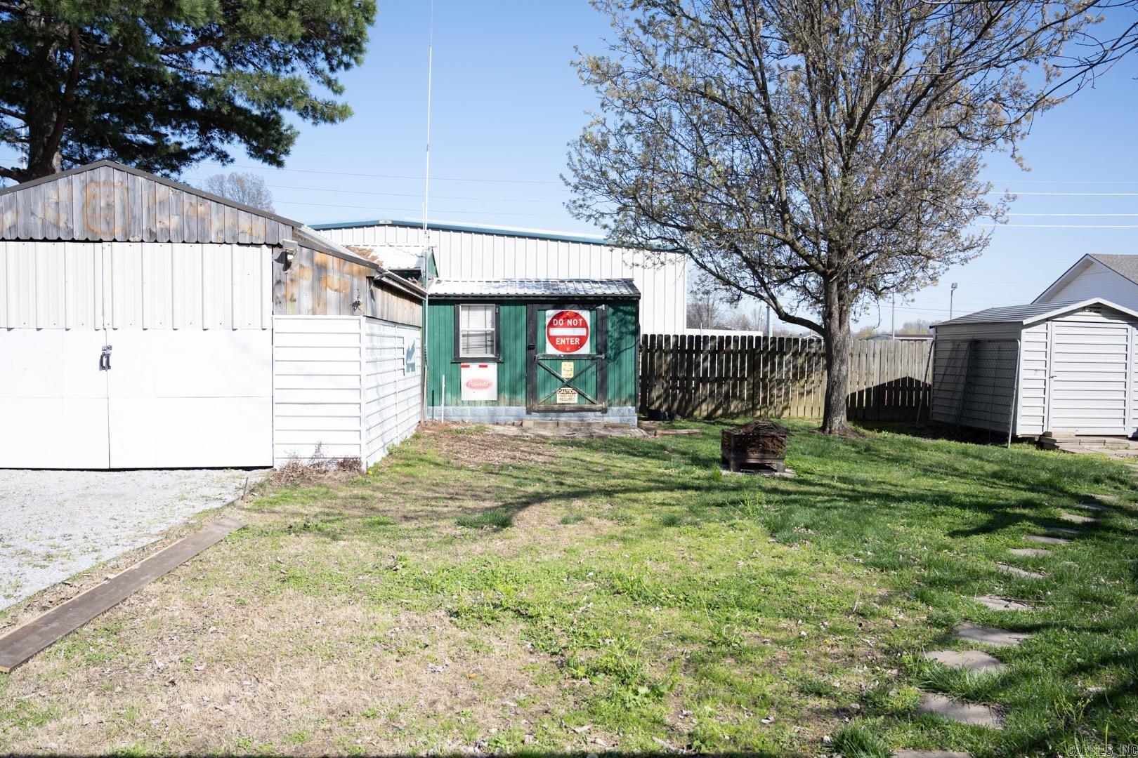 Ranchette - Residential