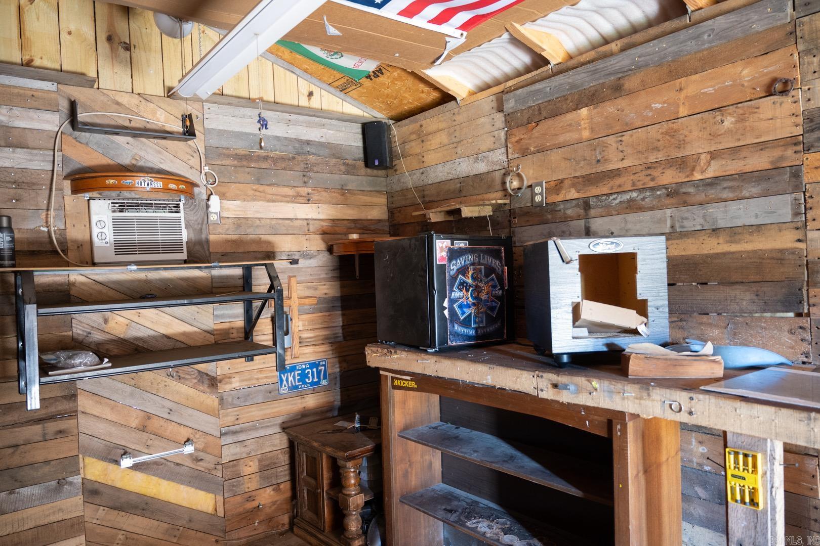 Ranchette - Residential