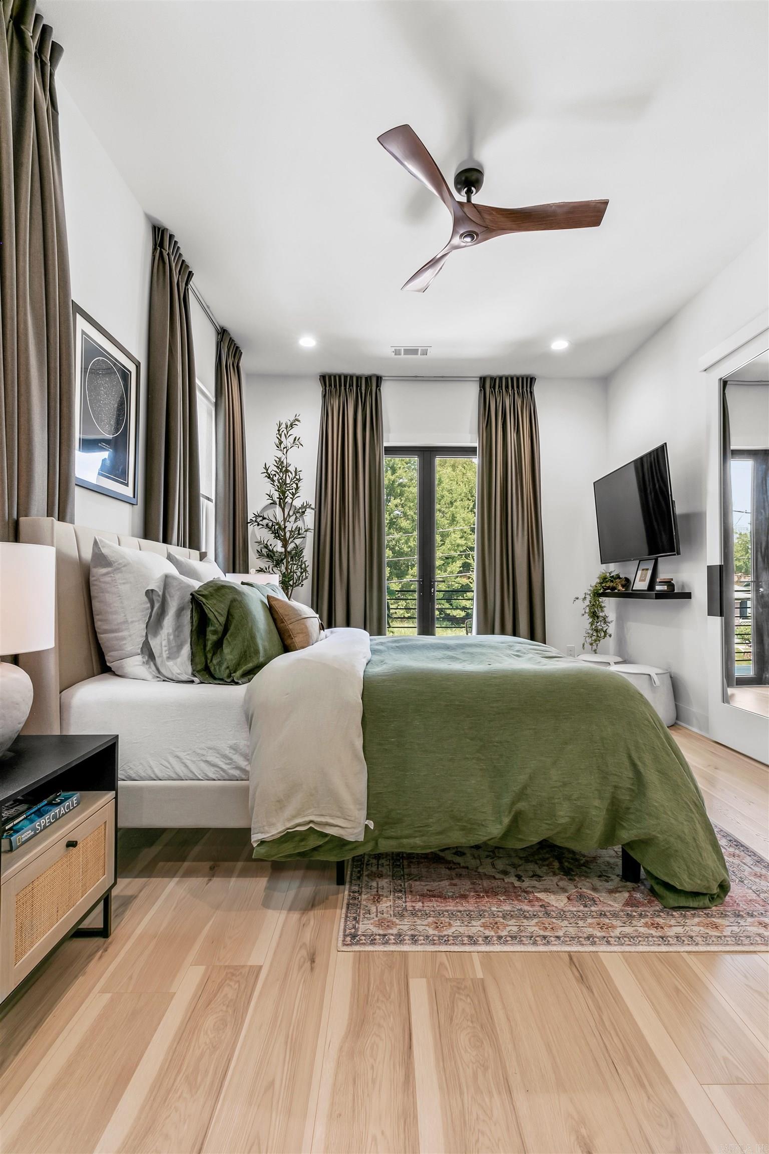 CITY OF LR - Residential