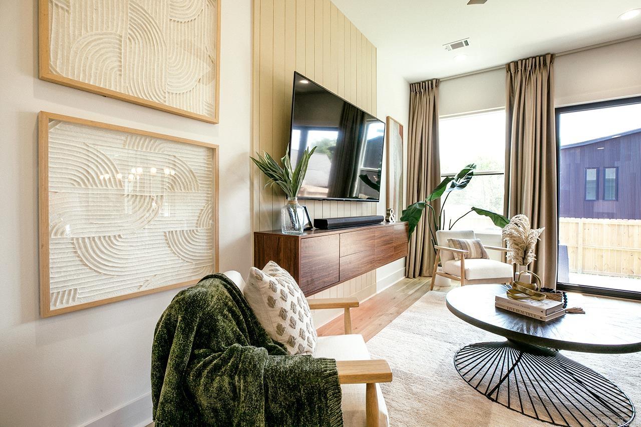 CITY OF LR - Residential