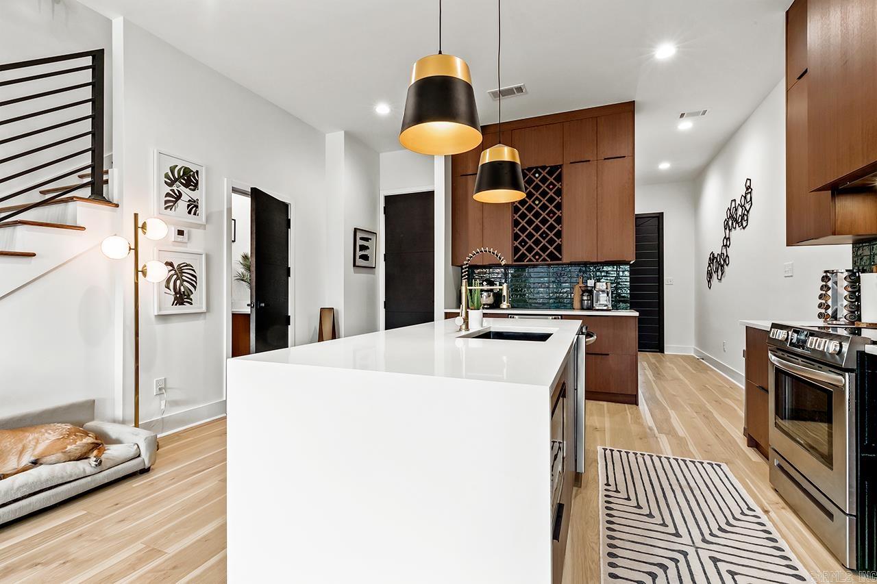 CITY OF LR - Residential