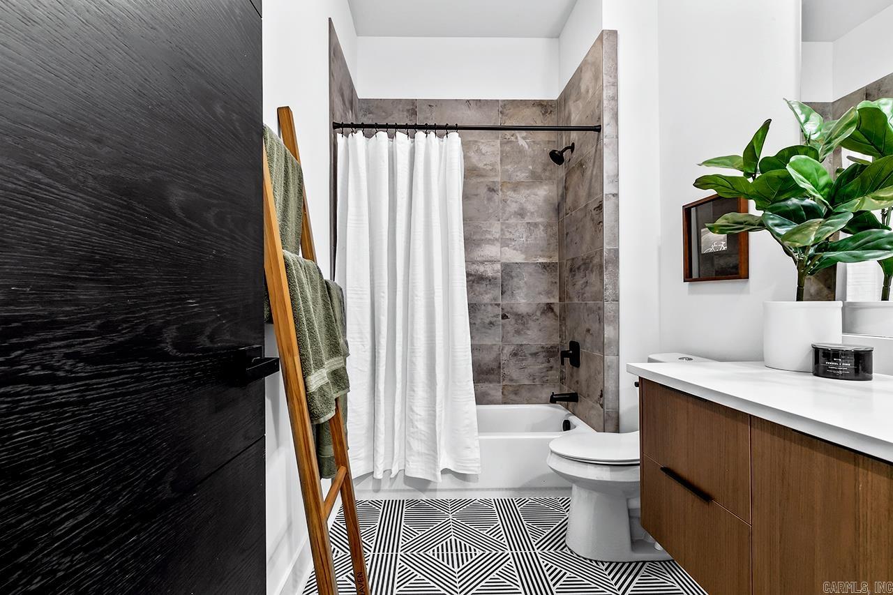 CITY OF LR - Residential