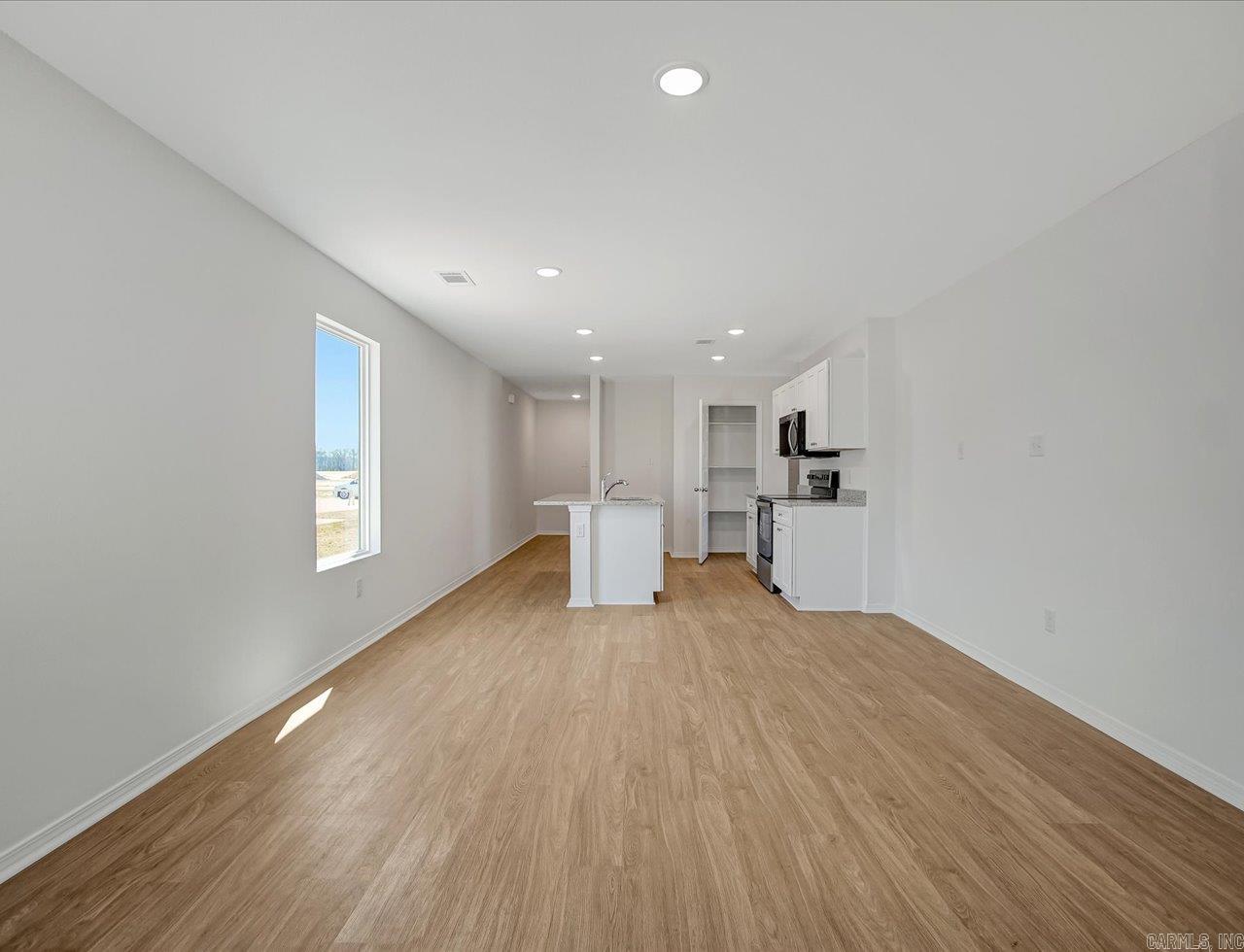 MOONLIGHT MEADOWS PHASE 1 - Residential