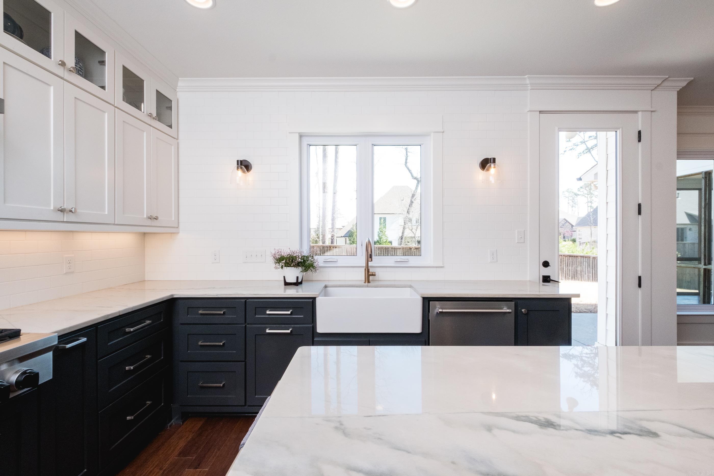 CHENAL VALLEY "ENSBURY PLACE" - Residential