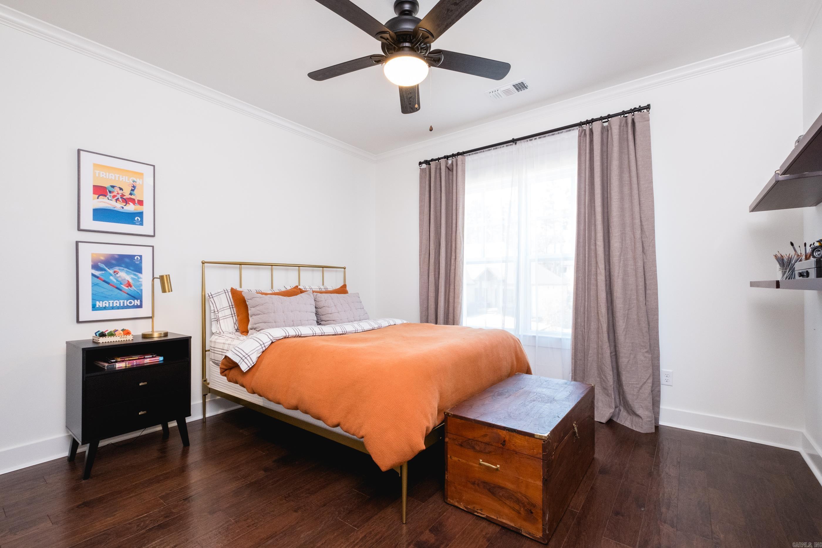 CHENAL VALLEY "ENSBURY PLACE" - Residential