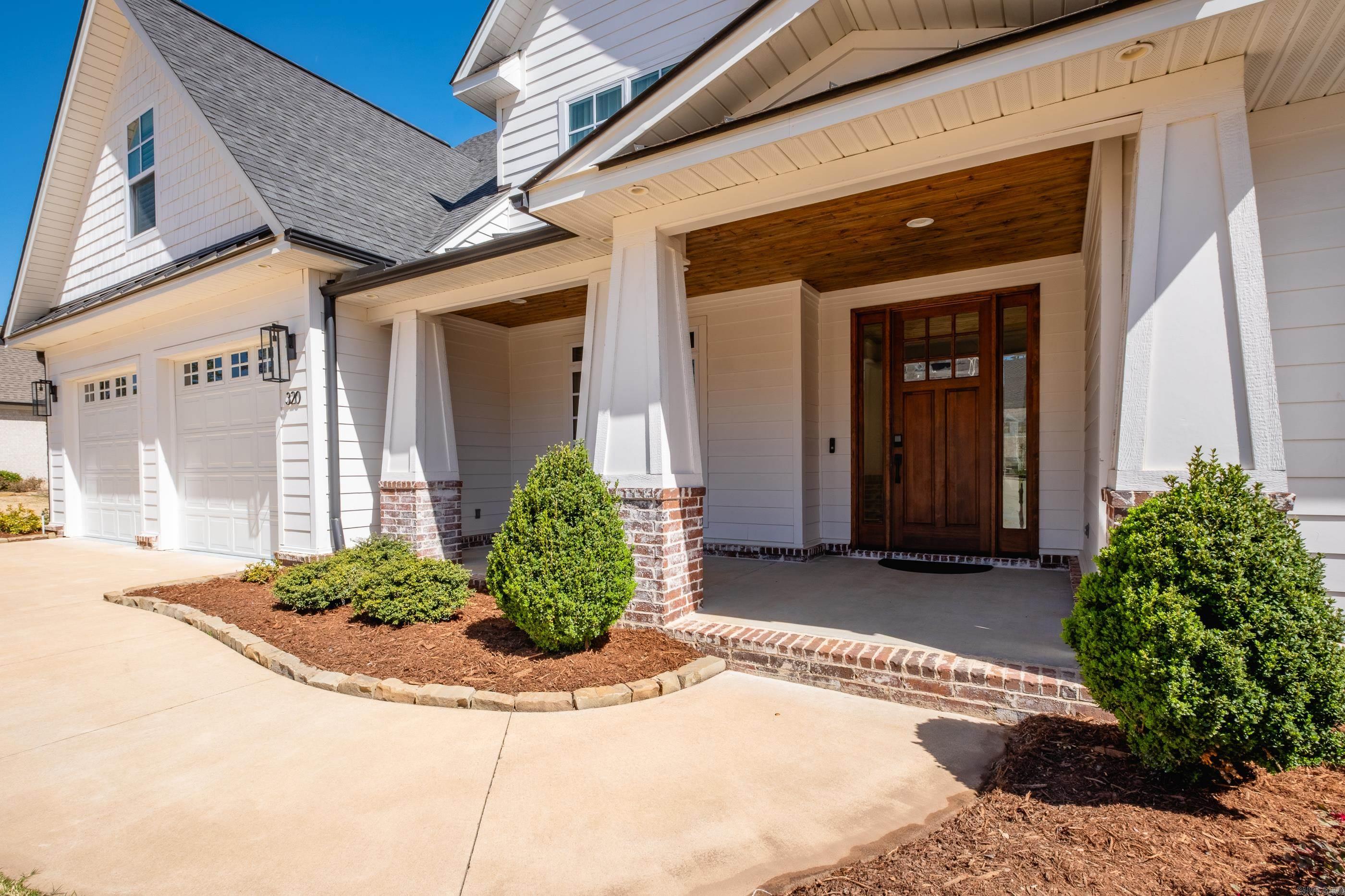 CHENAL VALLEY "ENSBURY PLACE" - Residential