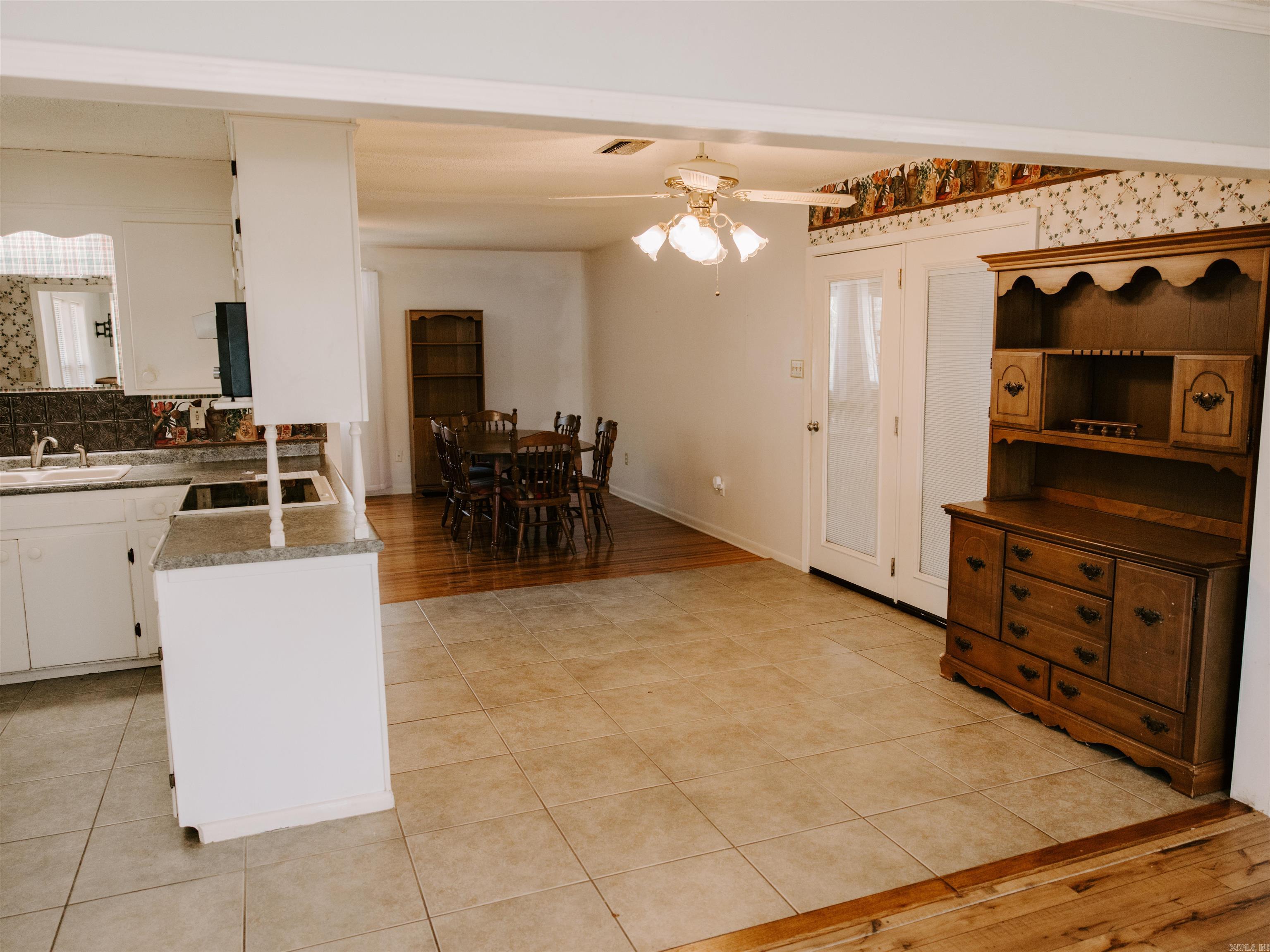 PARK HILL ADDN - Residential