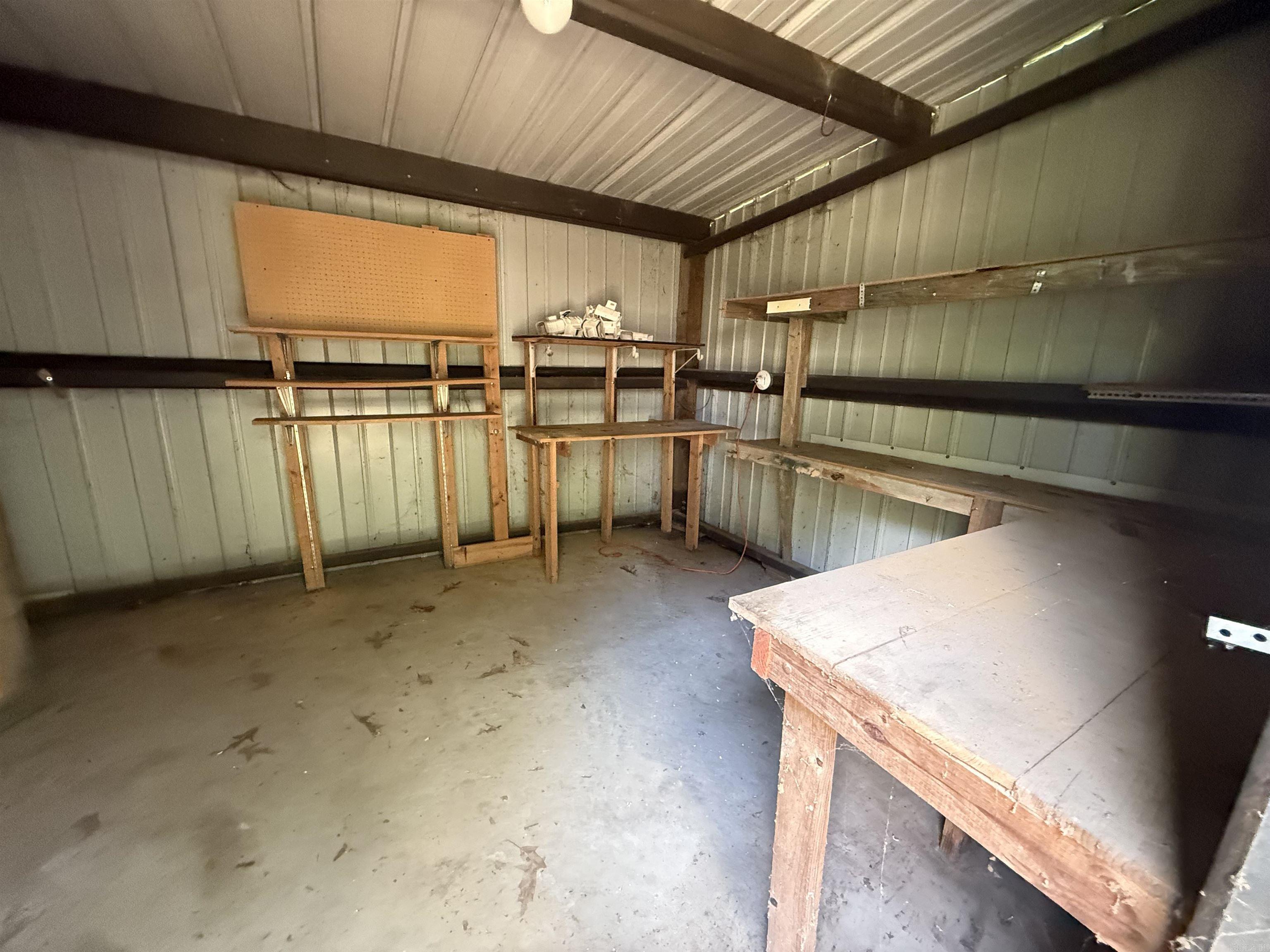 GENNY LEE - Residential