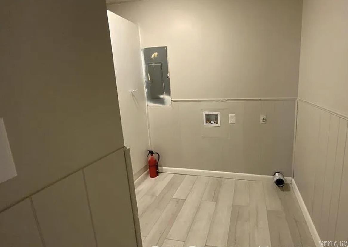 GENNY LEE - Residential