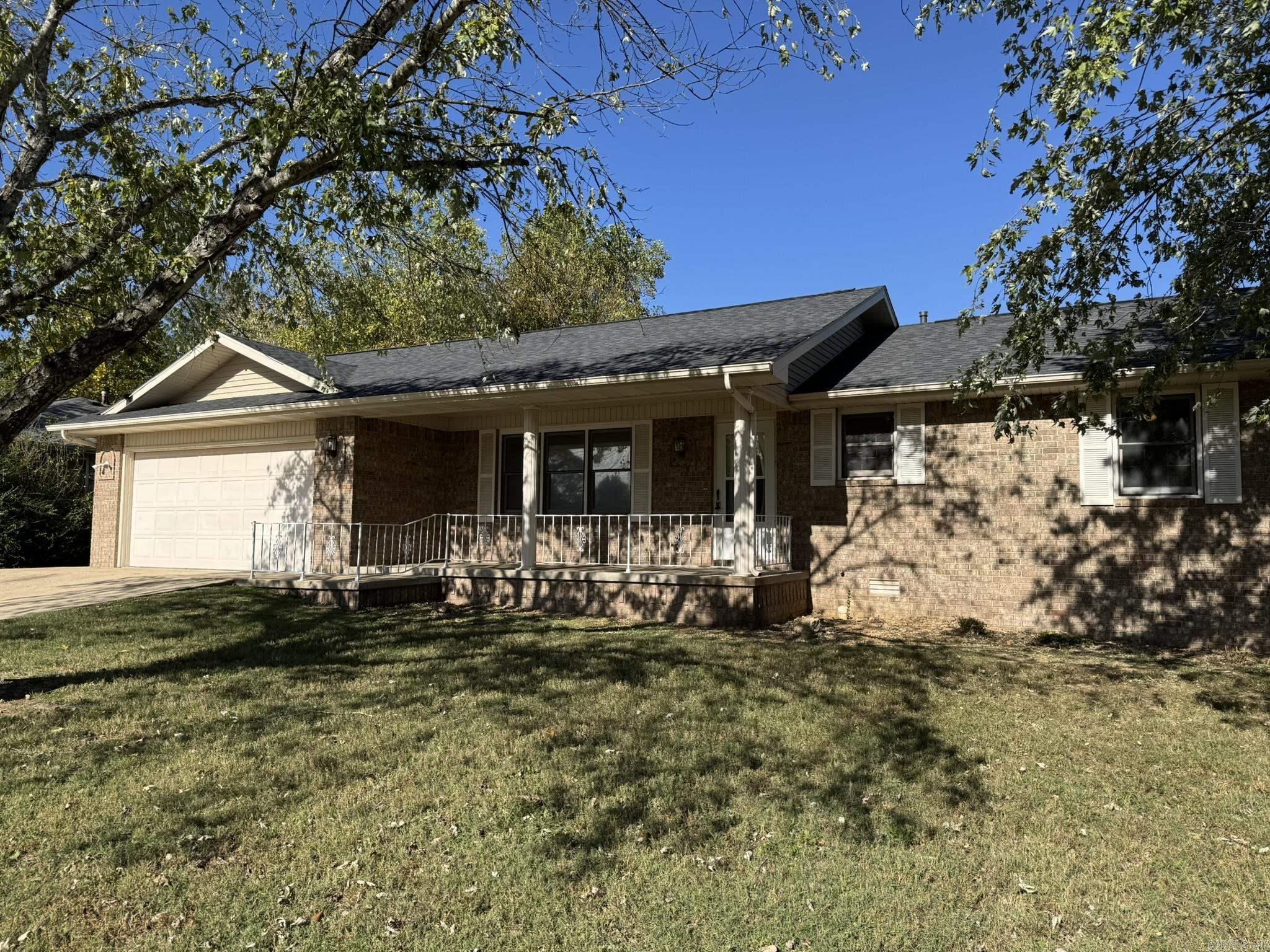 SOUTHERN MEADOWS ESTATE - Residential