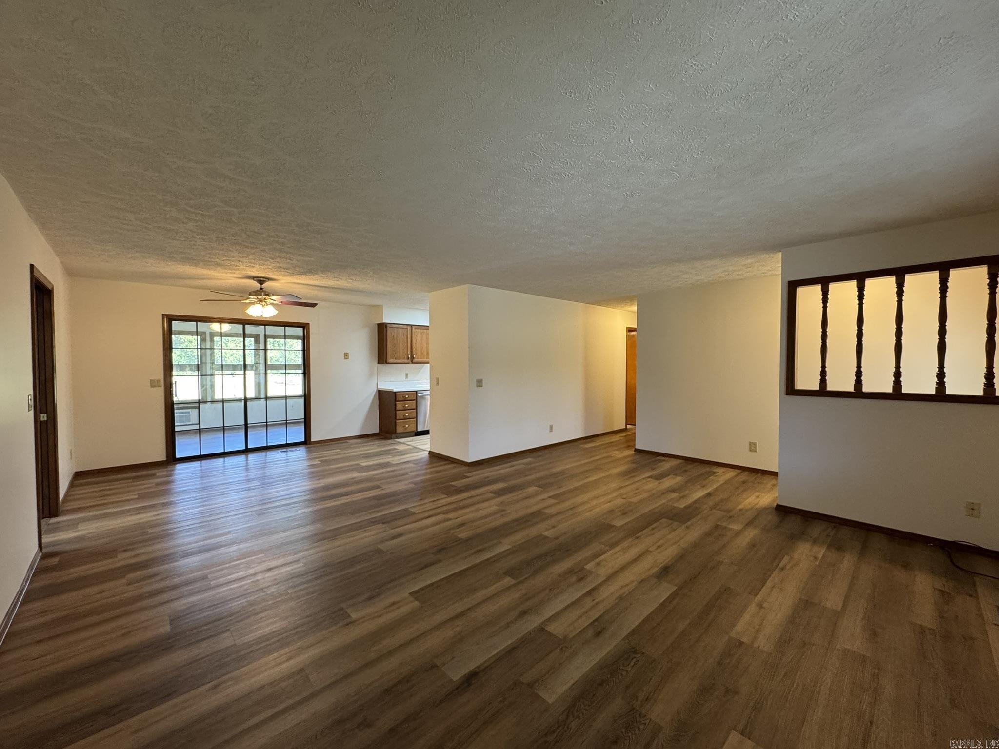 SOUTHERN MEADOWS ESTATE - Residential