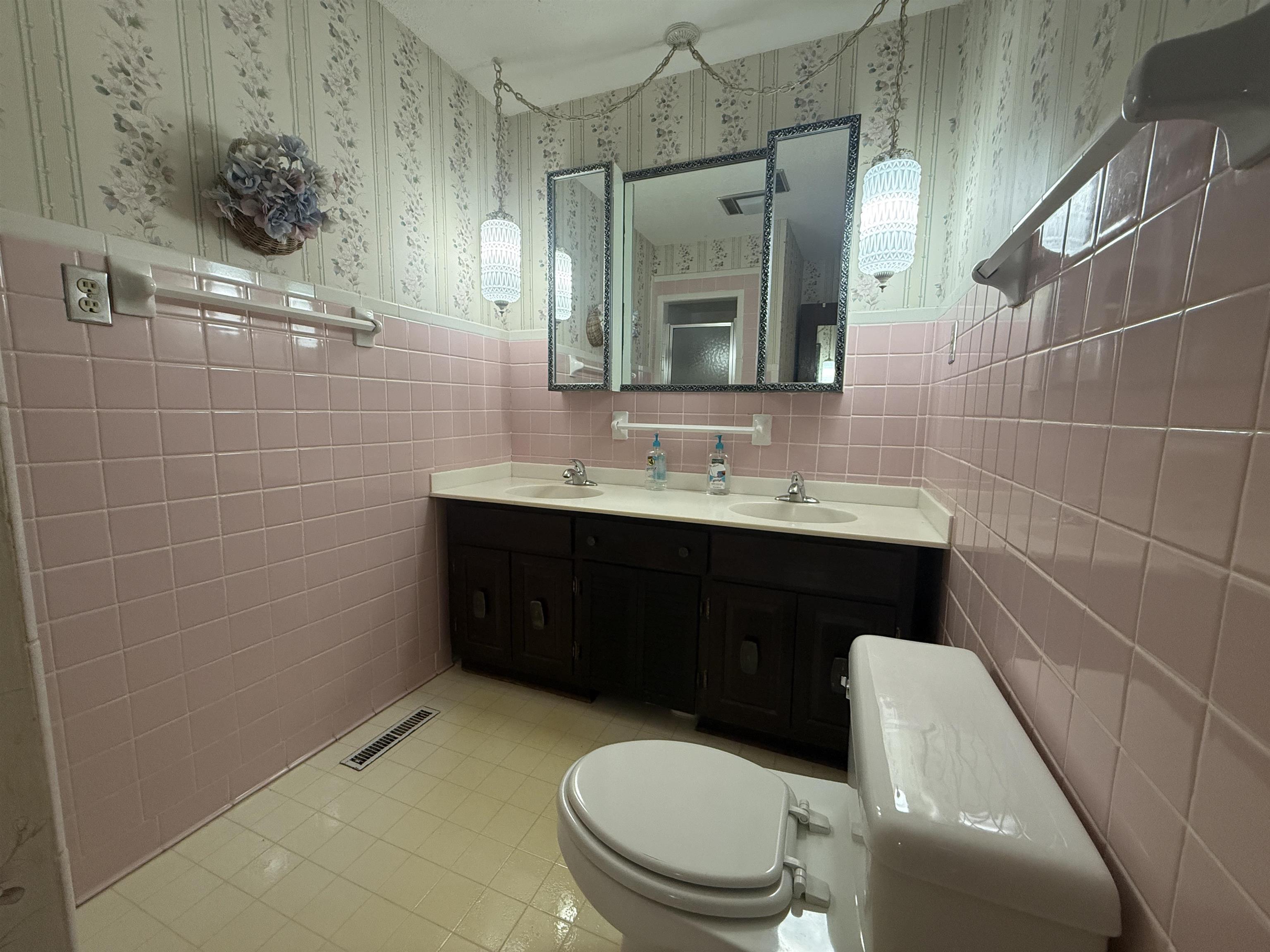 Arapaho - Residential