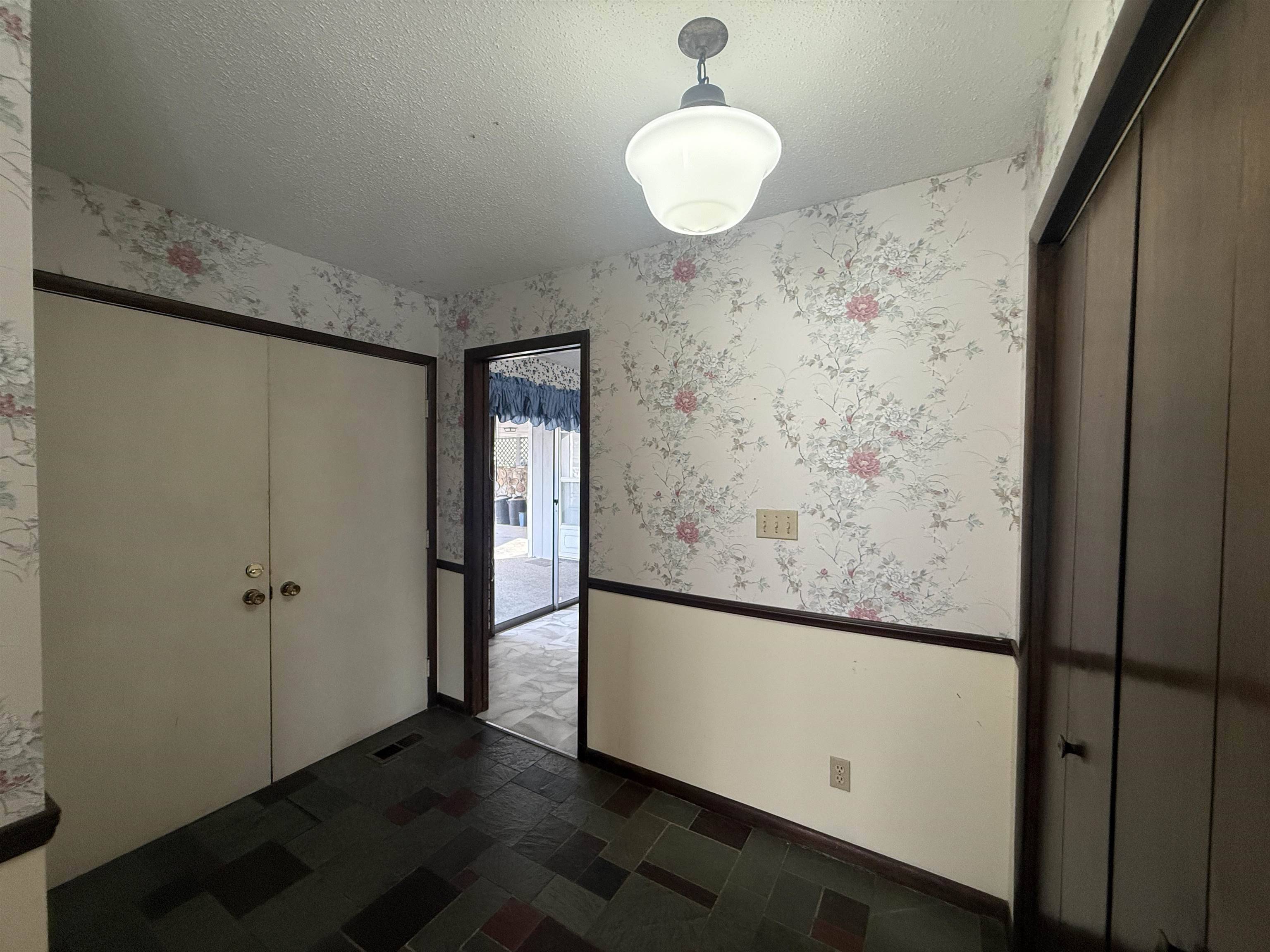 Arapaho - Residential