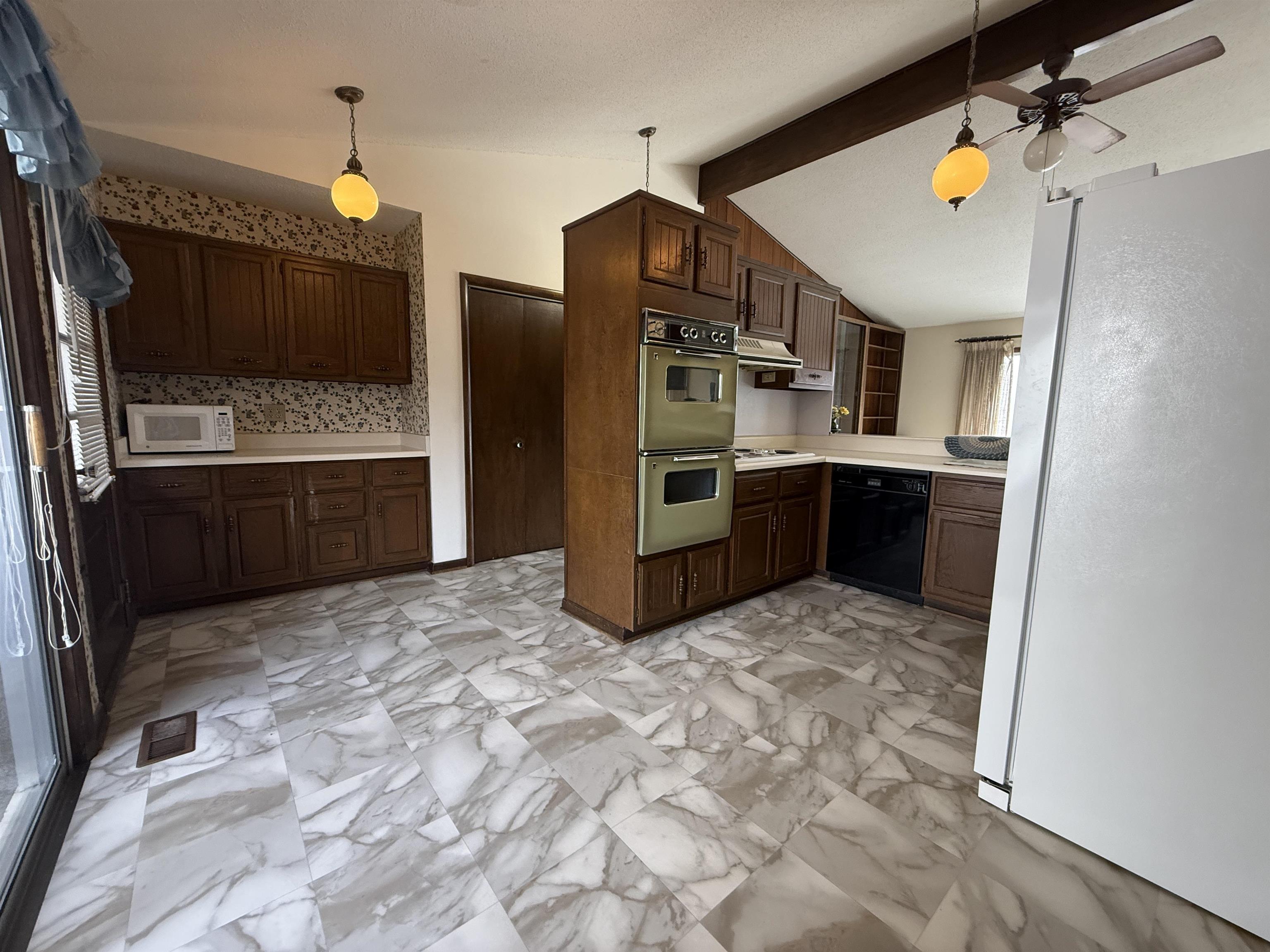 Arapaho - Residential