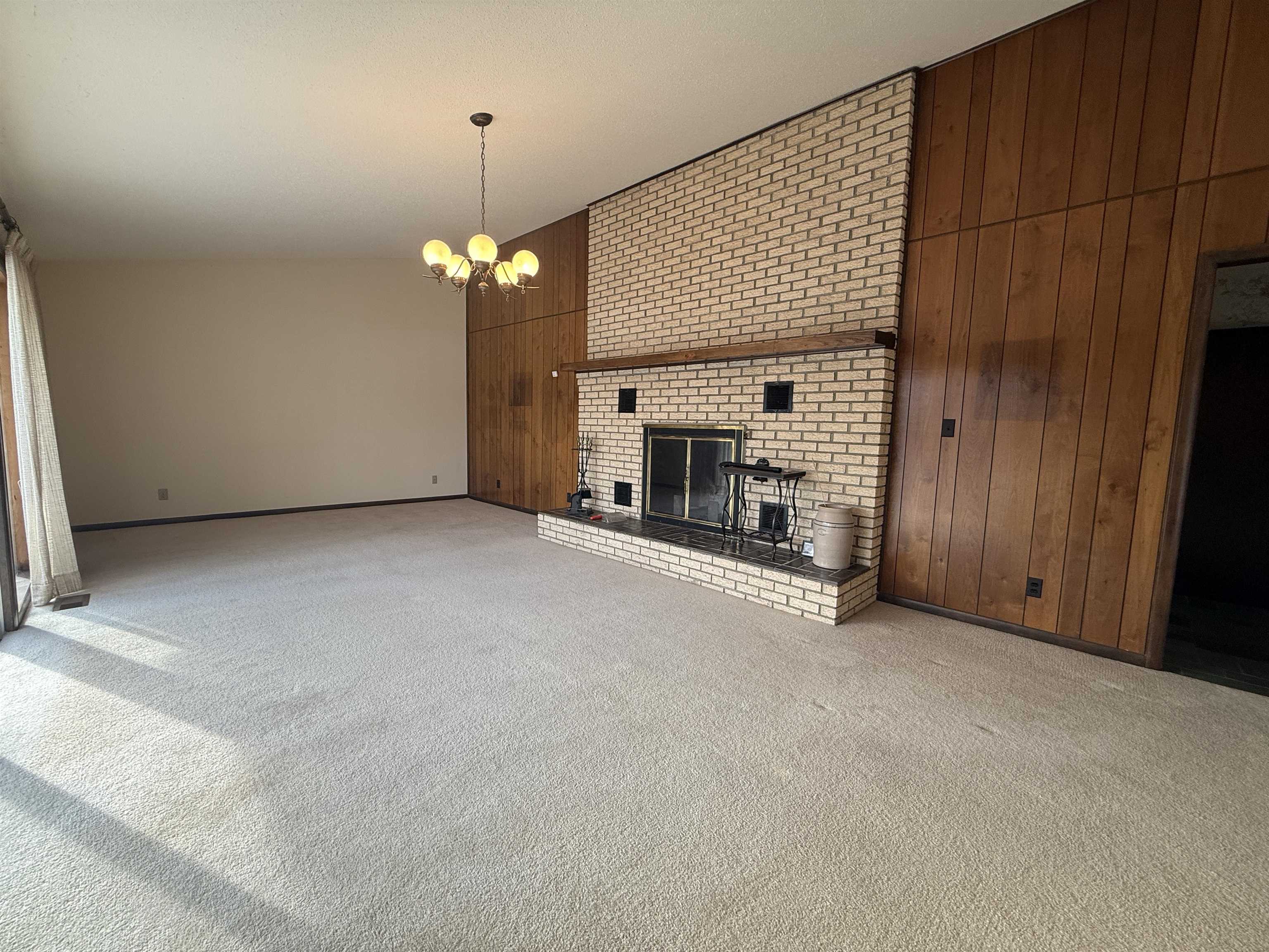 Arapaho - Residential