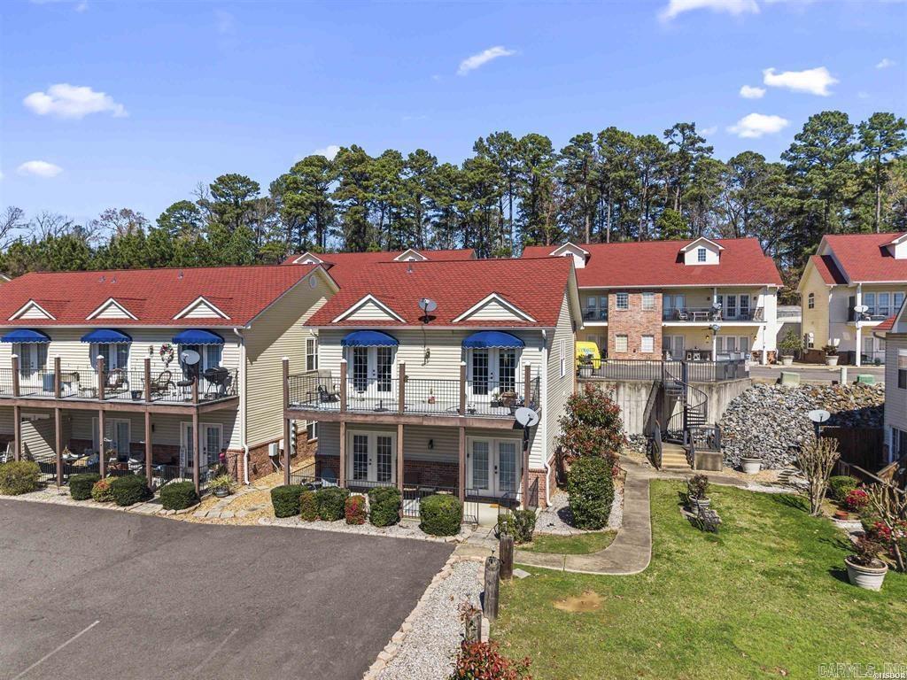 Moonlight Cove Vill - Residential