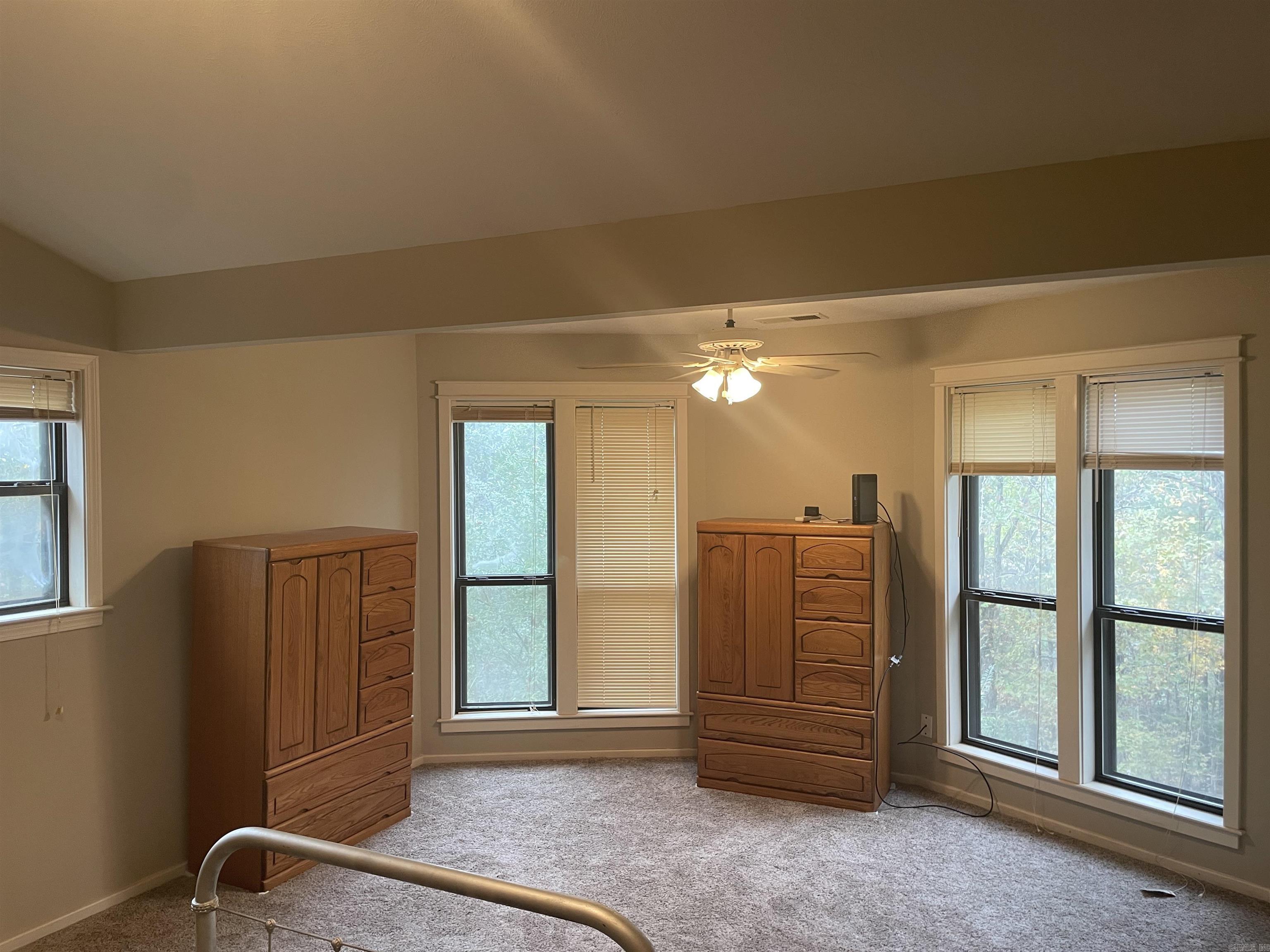 LAKE FOREST ESTATES - Residential