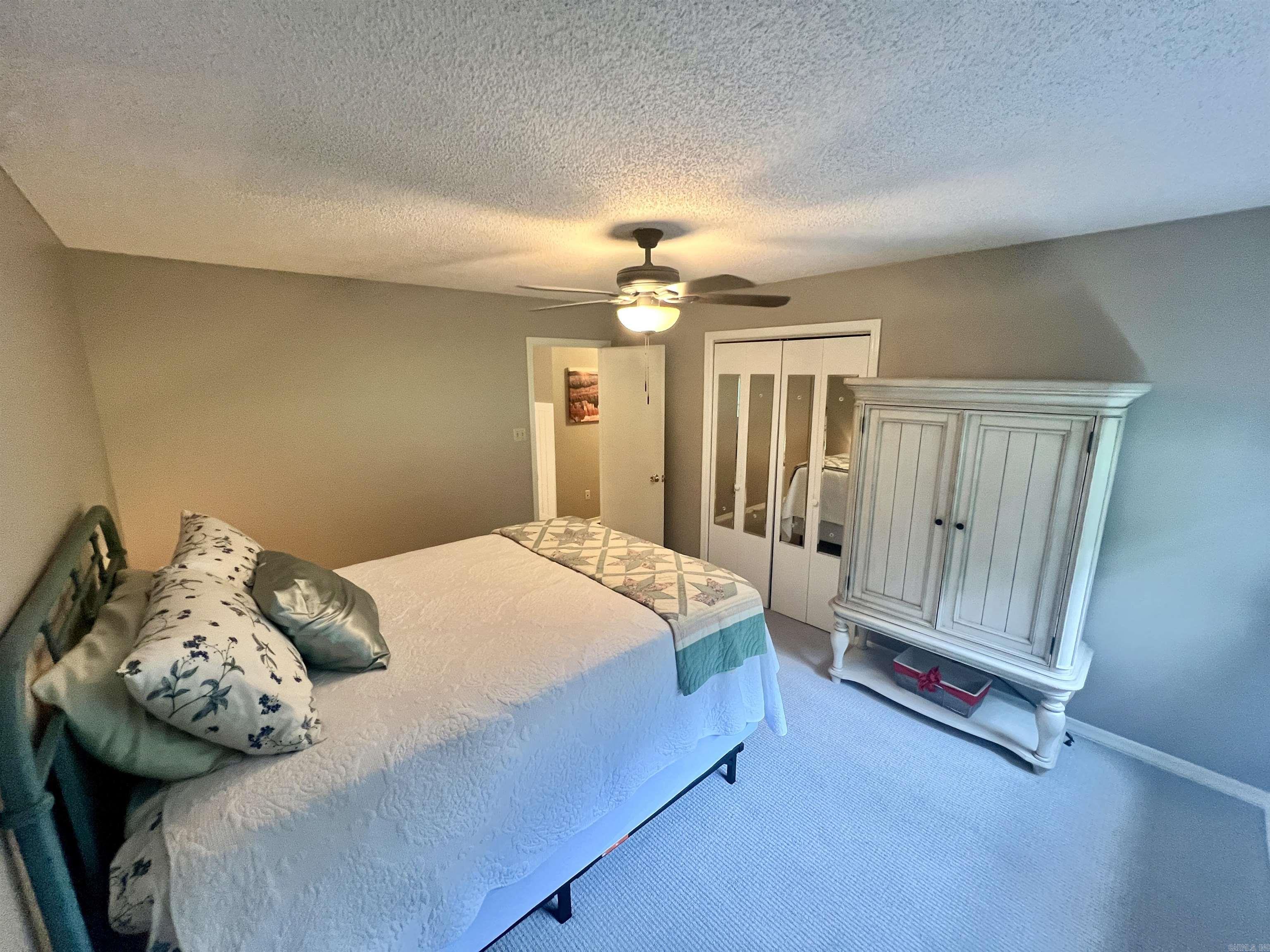 MOUNTAIN RANCH - Residential