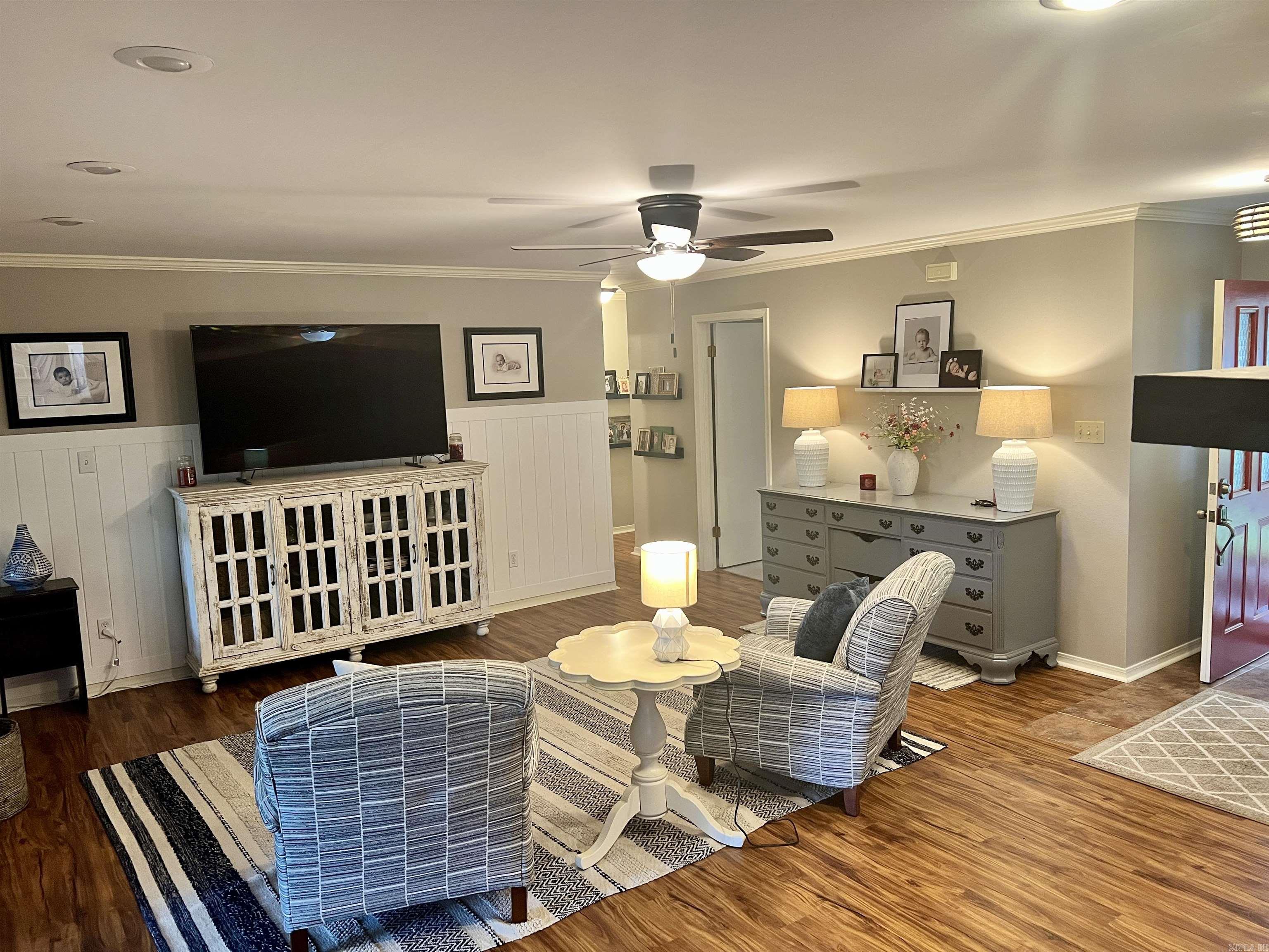 MOUNTAIN RANCH - Residential