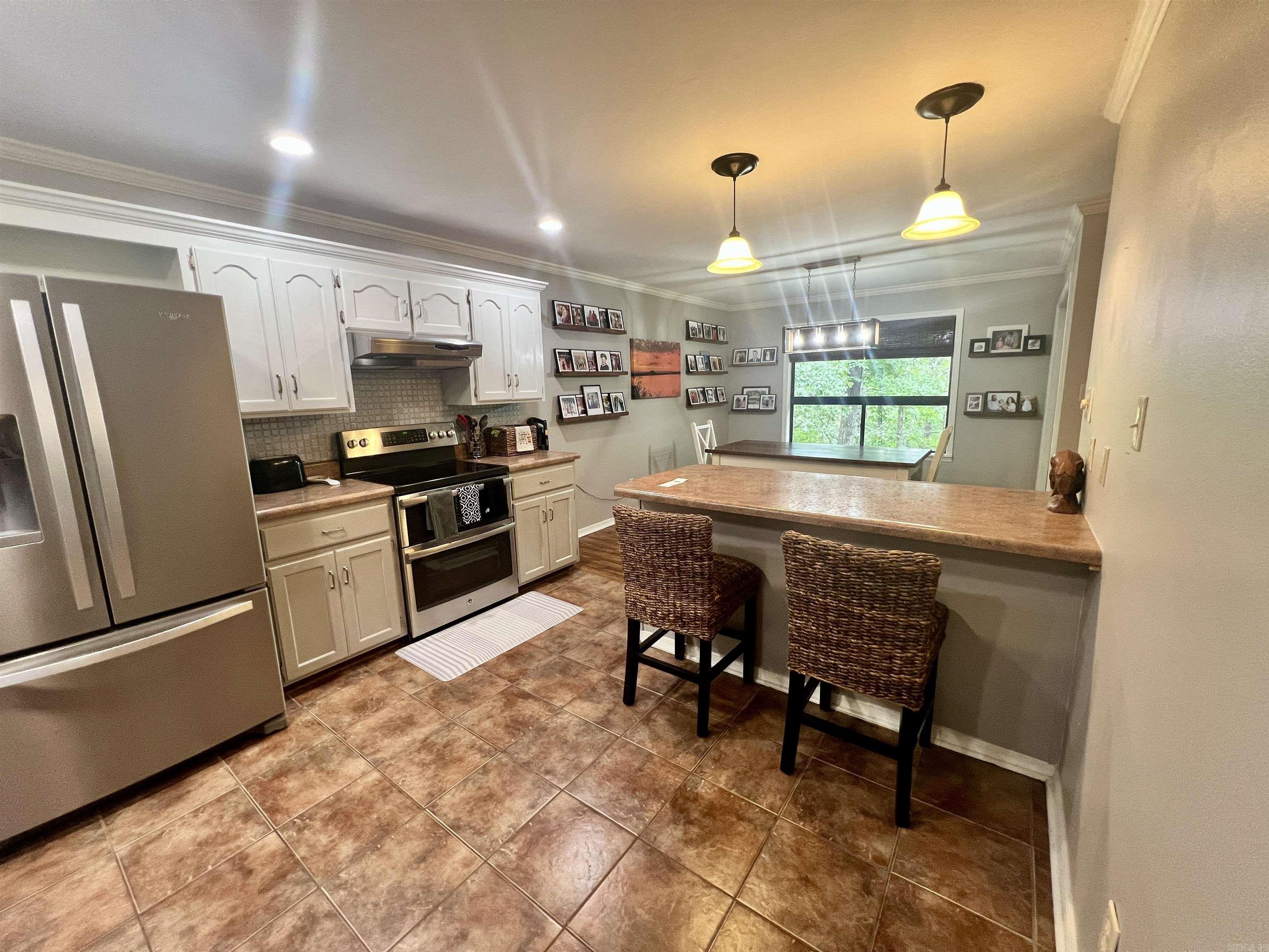 MOUNTAIN RANCH - Residential