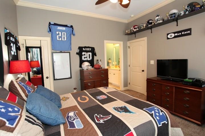 THE VILLAGES OF WELLINGTON - Residential