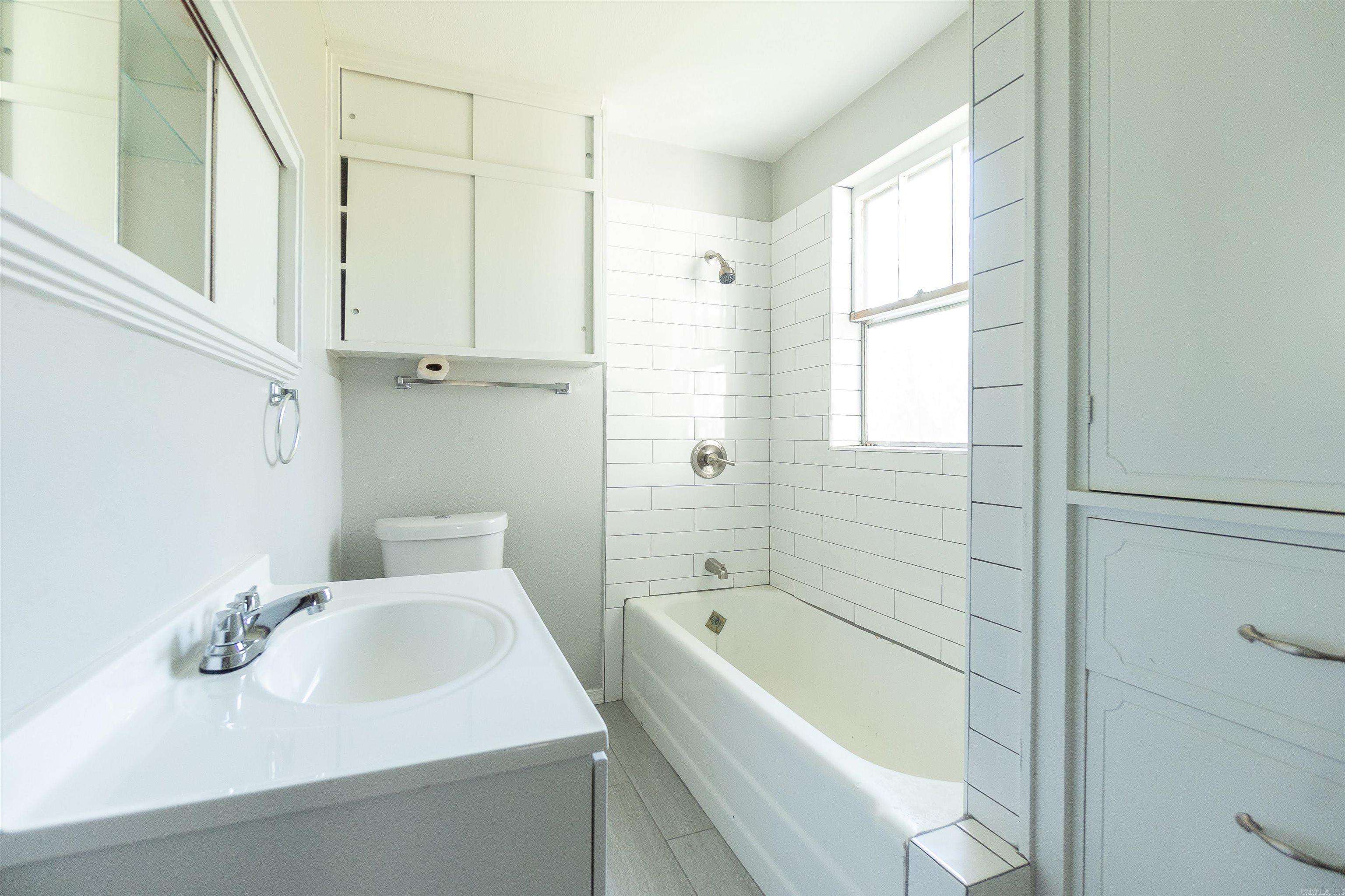 Hindmans RL - Residential Lease