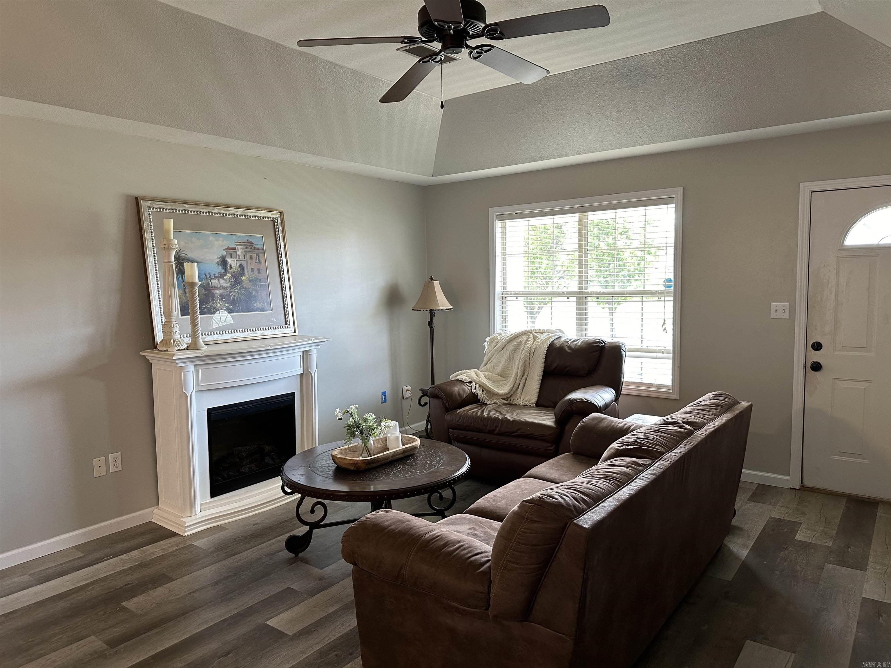 Walnut Corner - Residential