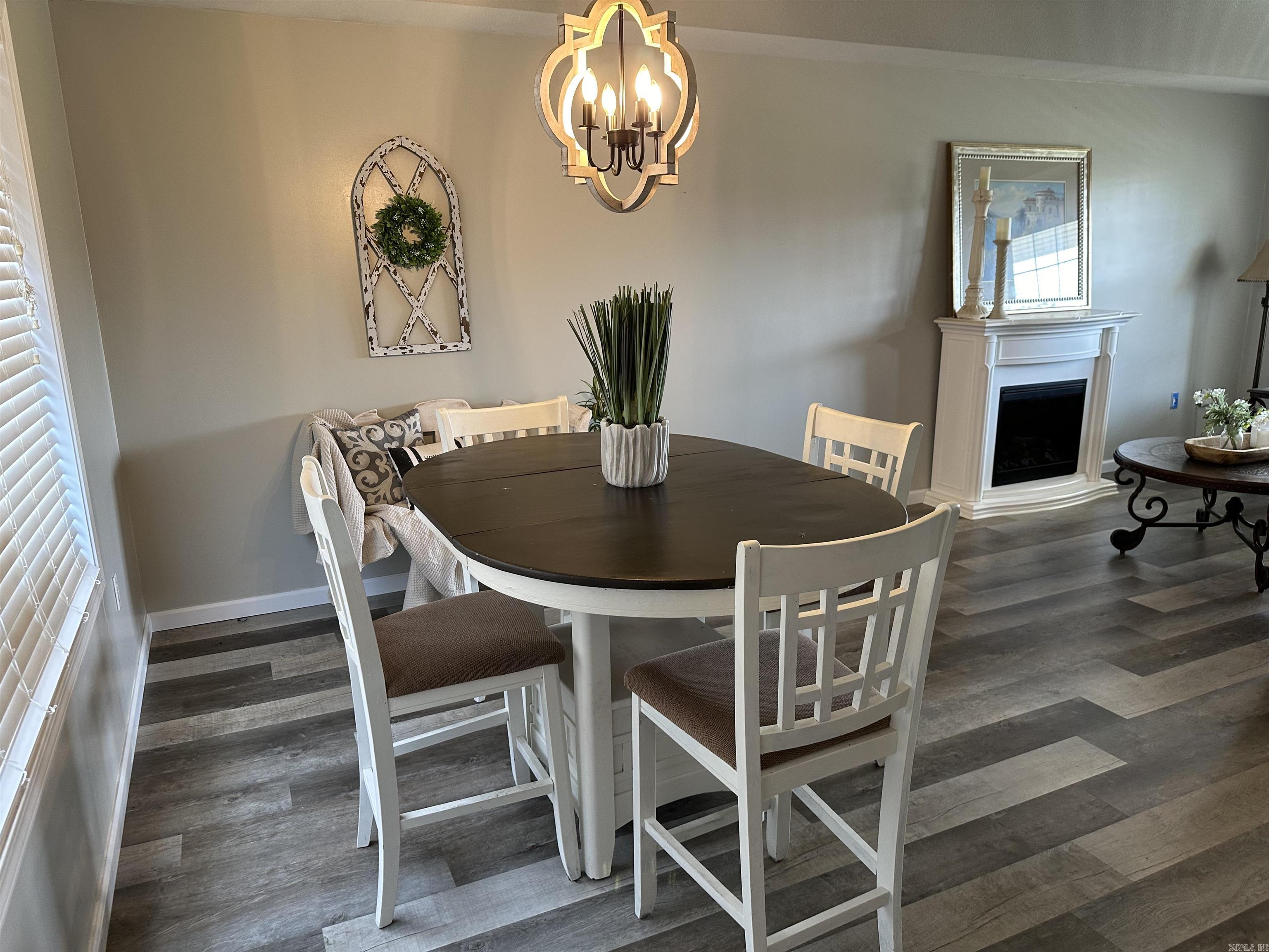 Walnut Corner - Residential