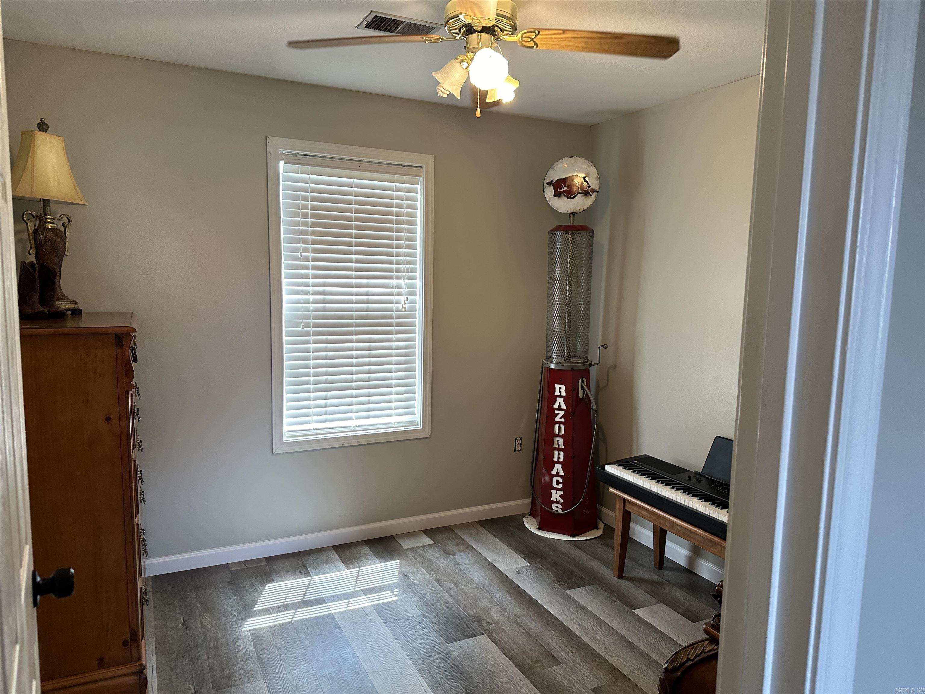 Walnut Corner - Residential