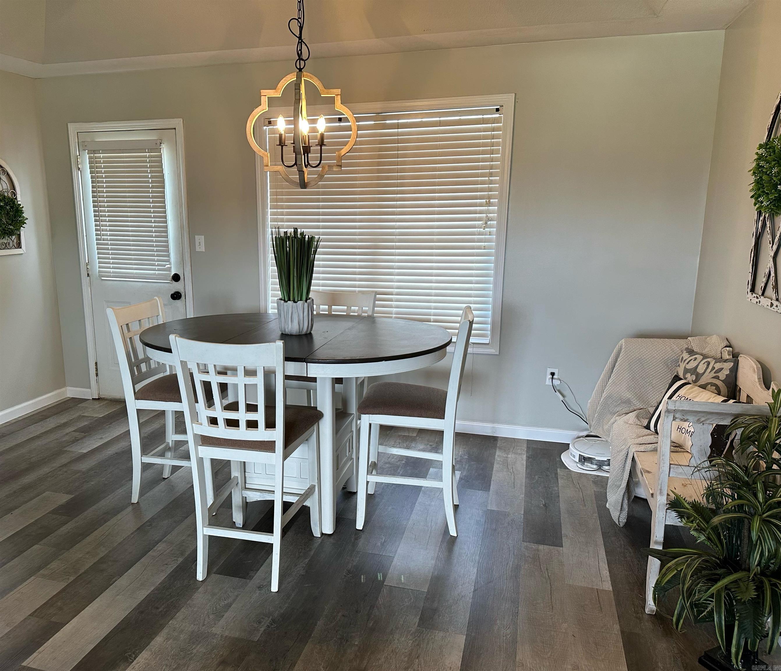 Walnut Corner - Residential