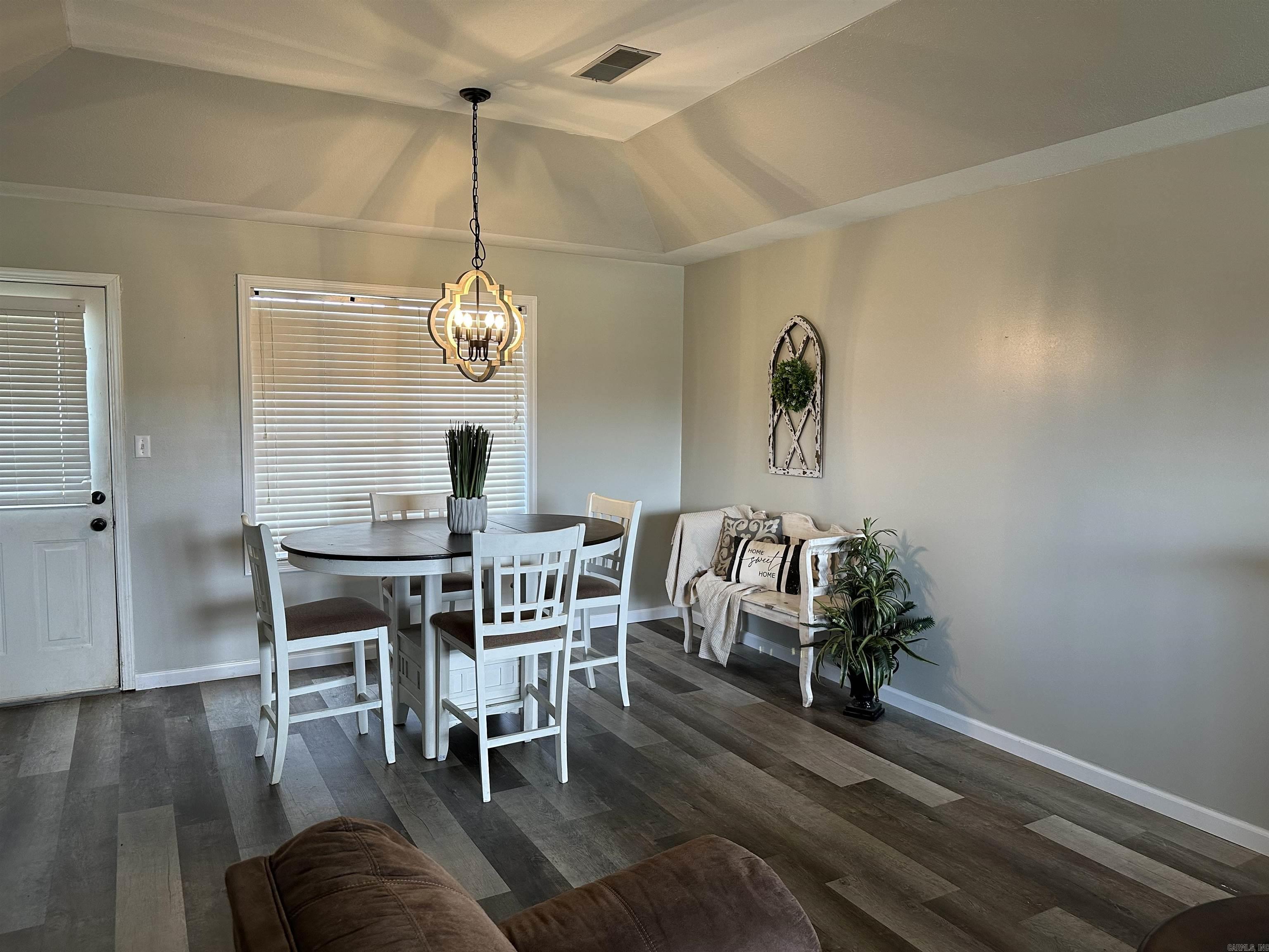 Walnut Corner - Residential