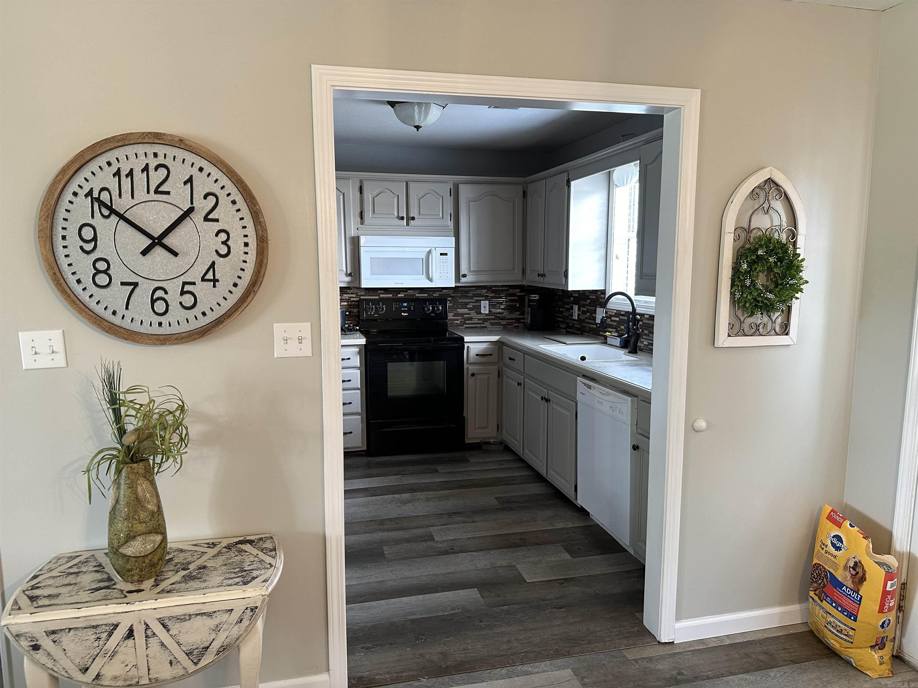 Walnut Corner - Residential