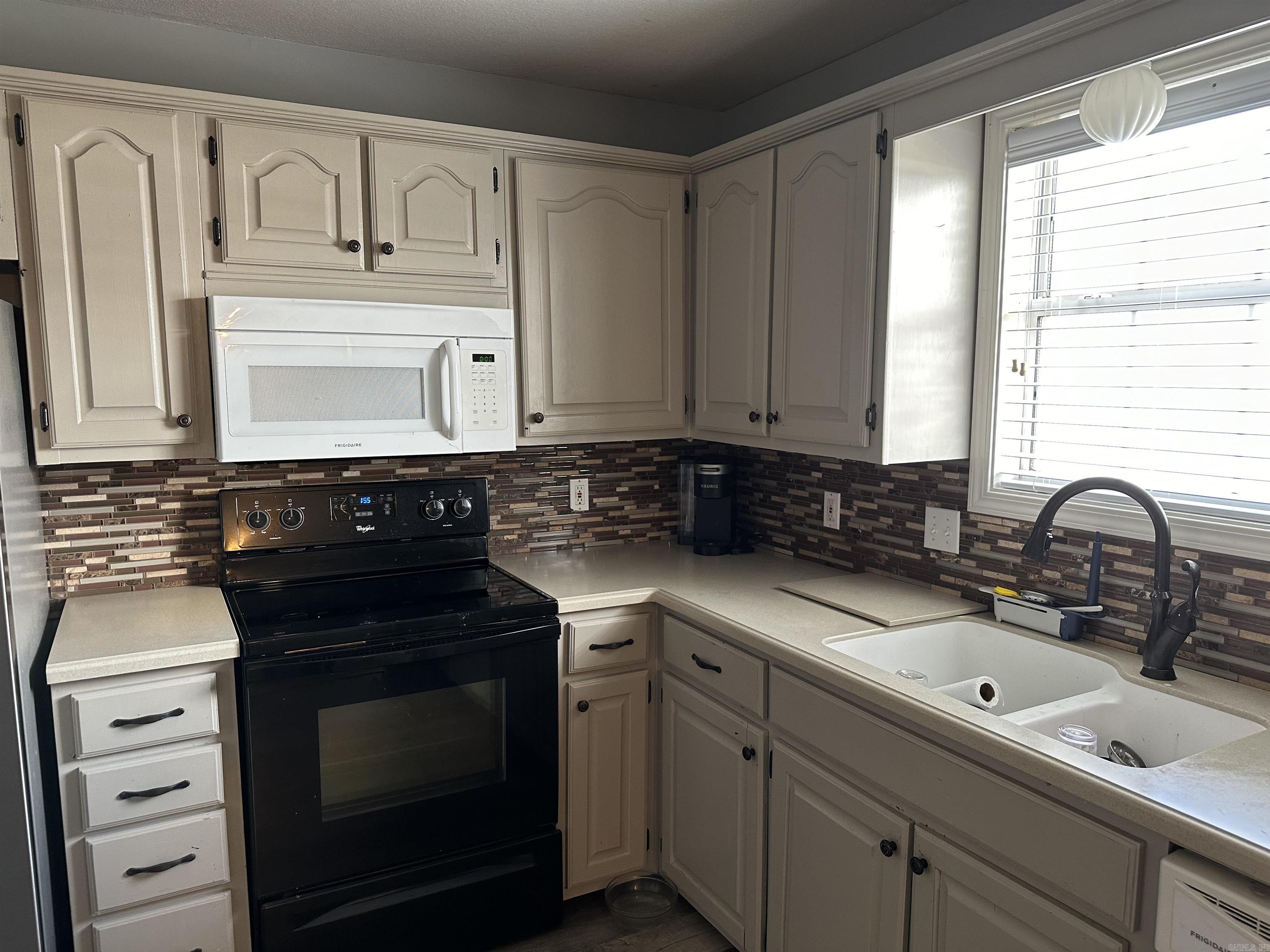 Walnut Corner - Residential