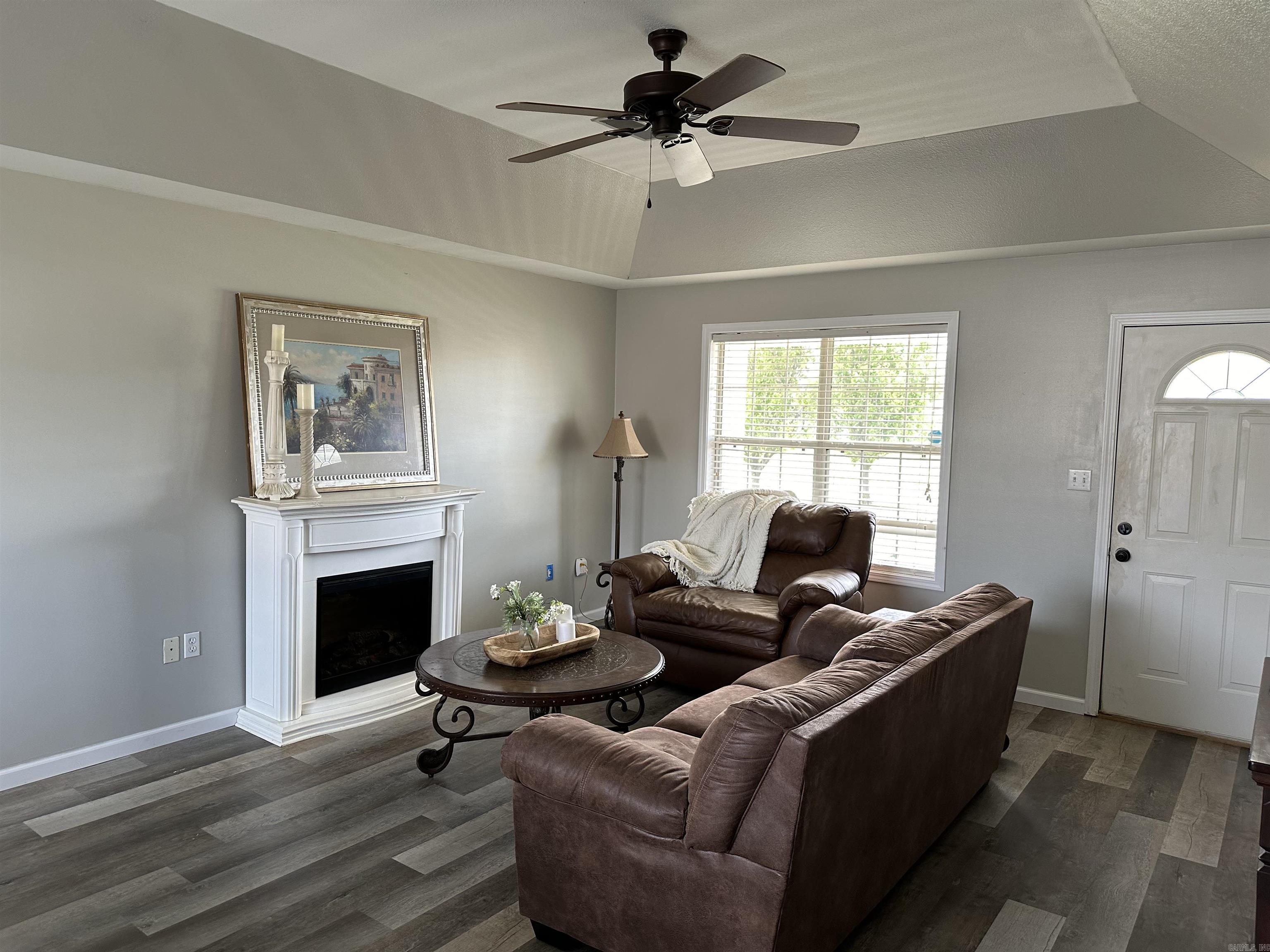 Walnut Corner - Residential