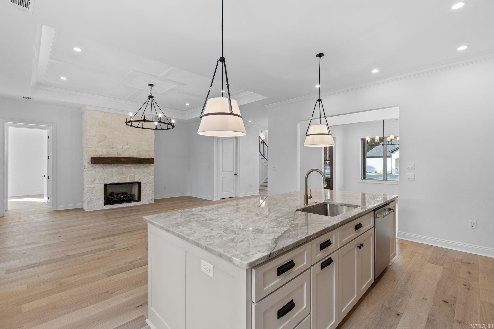 BEAR DEN ESTATES - Residential