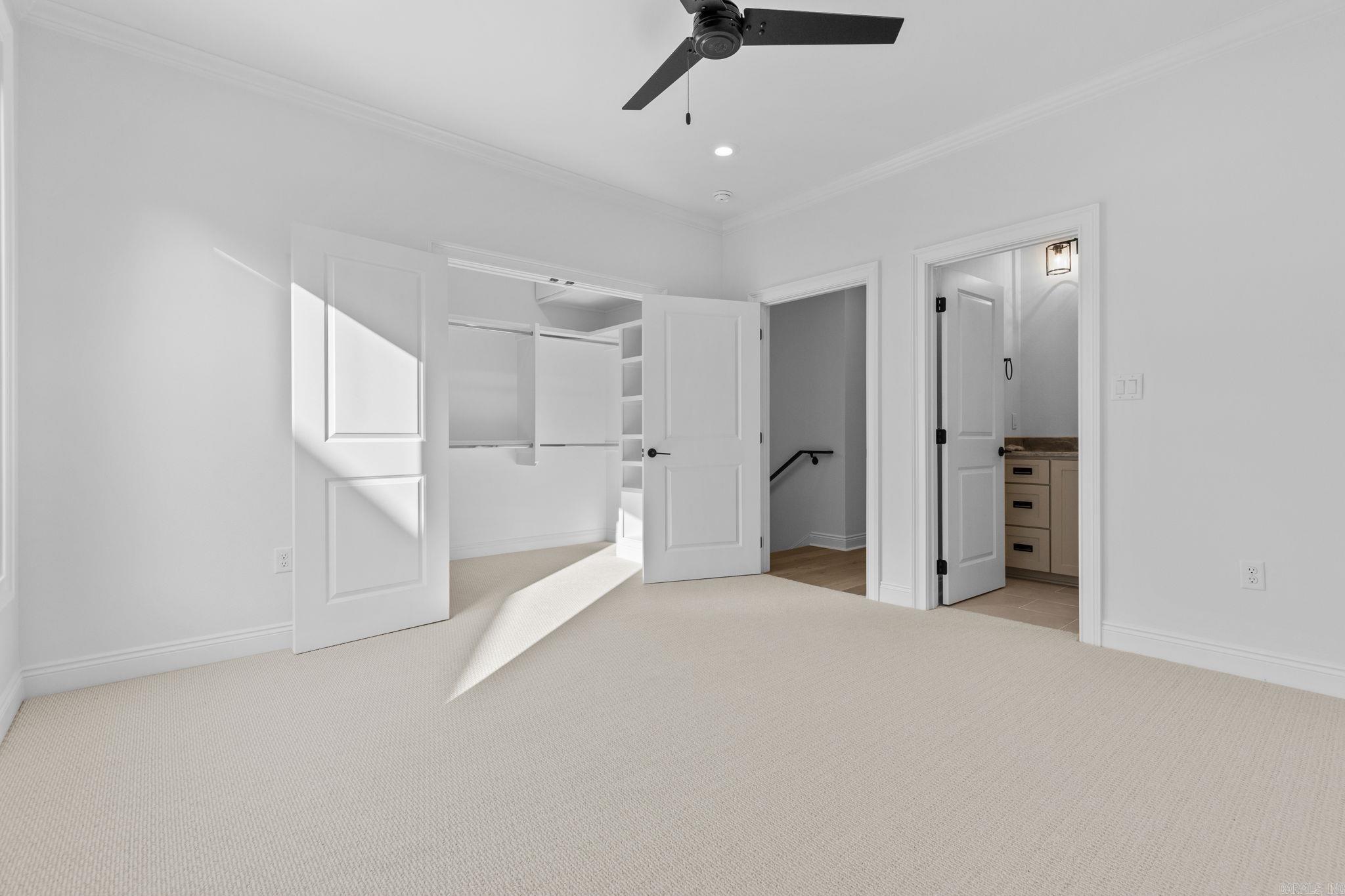 BEAR DEN ESTATES - Residential