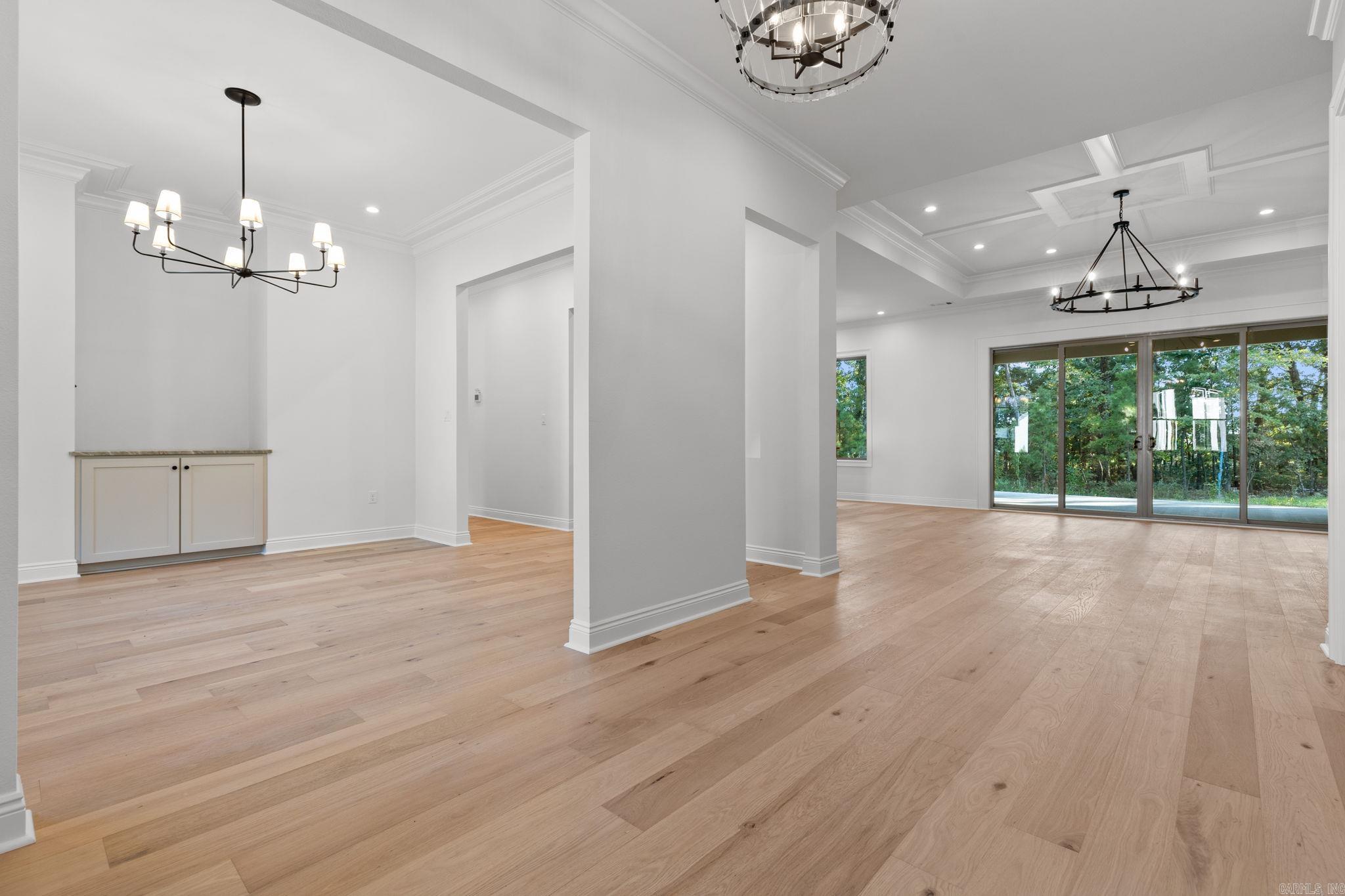 BEAR DEN ESTATES - Residential