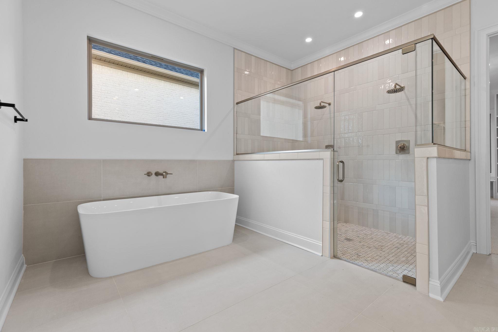 BEAR DEN ESTATES - Residential