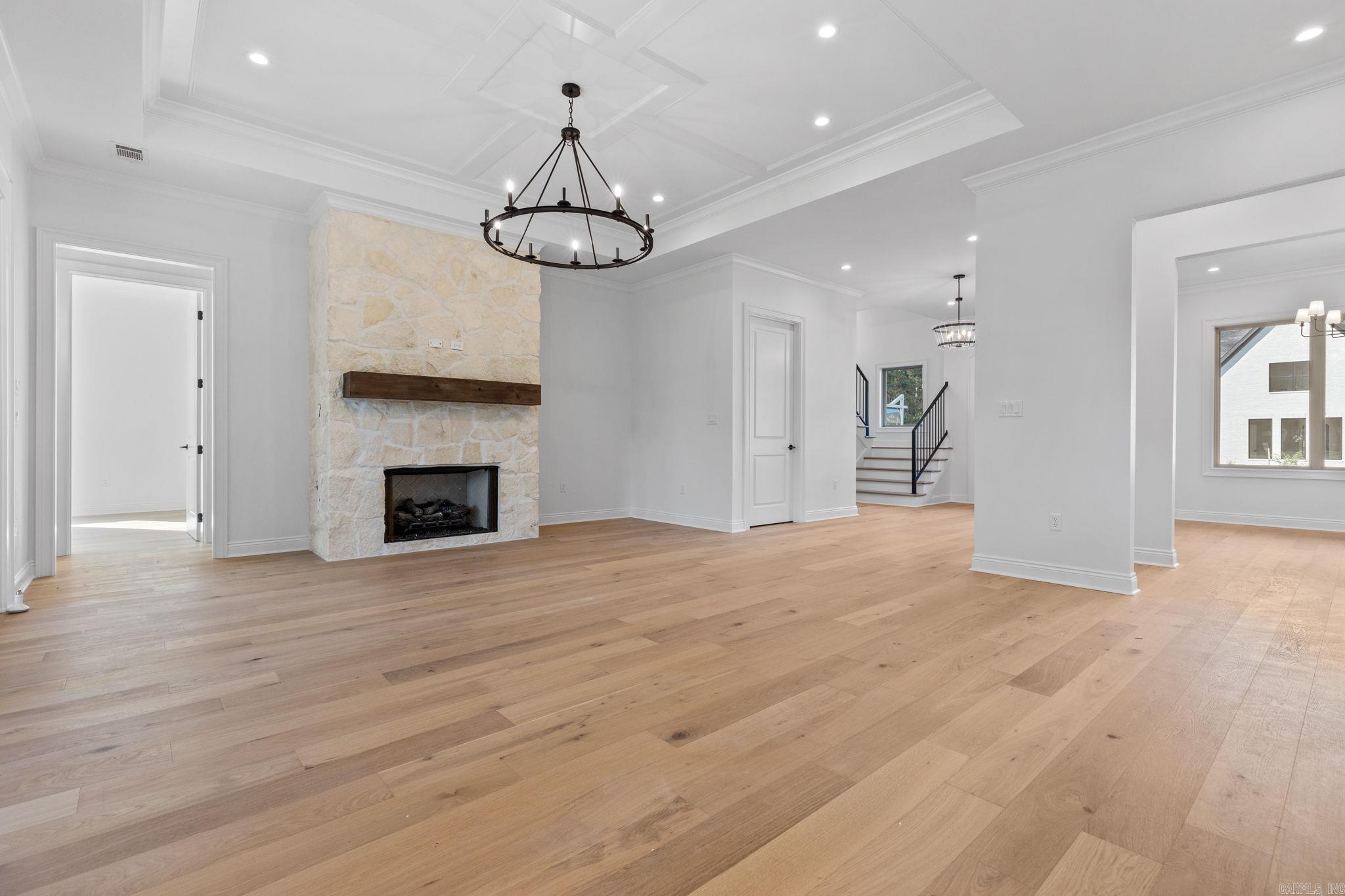 BEAR DEN ESTATES - Residential