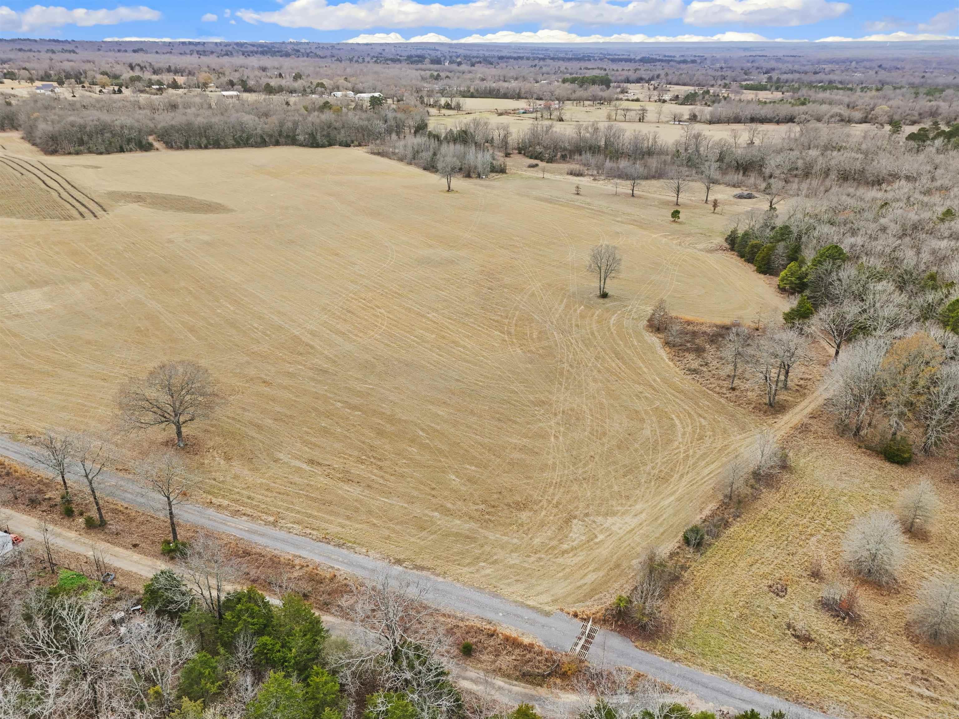 Metes & Bounds - Land