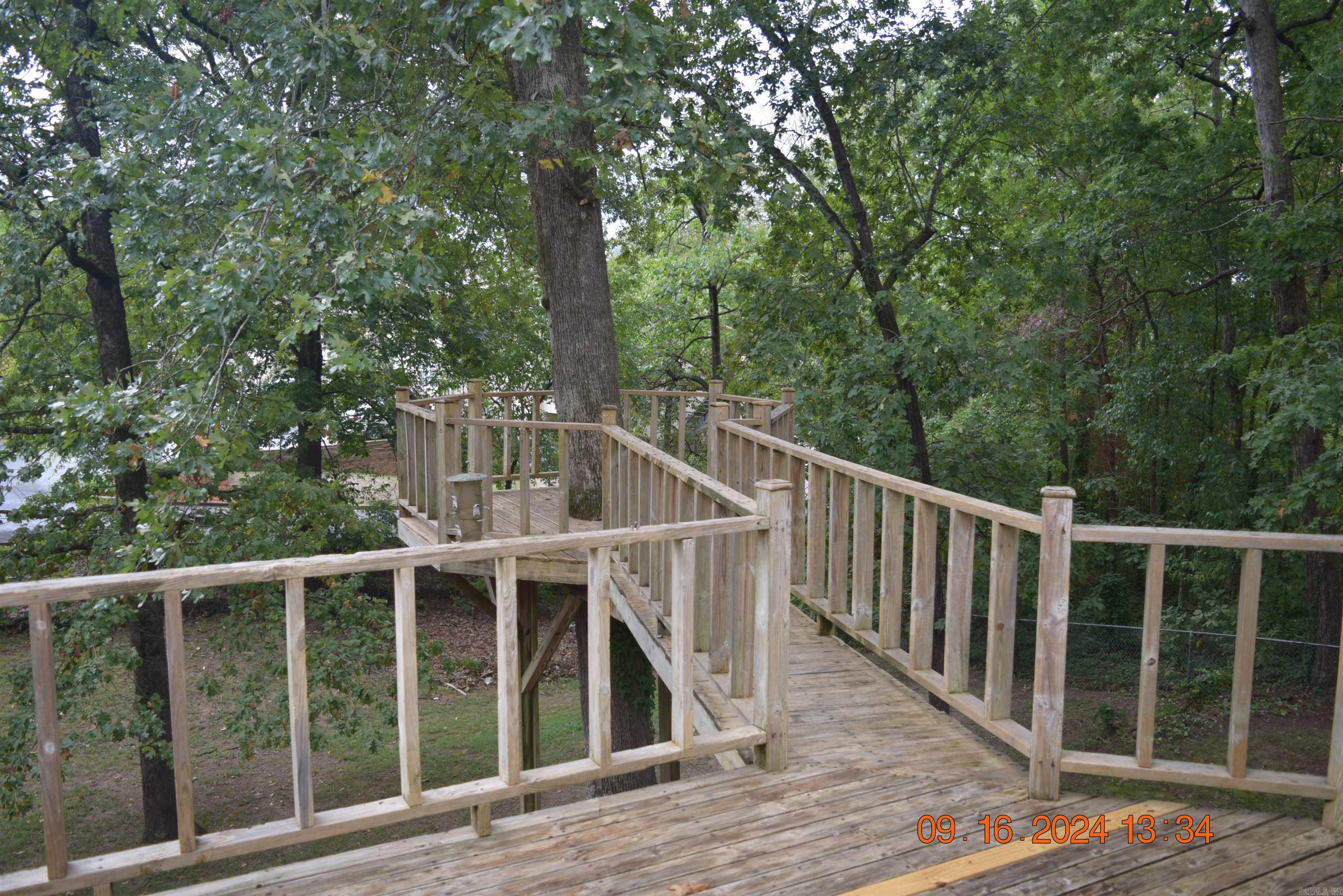 BRADY WOOD - Residential