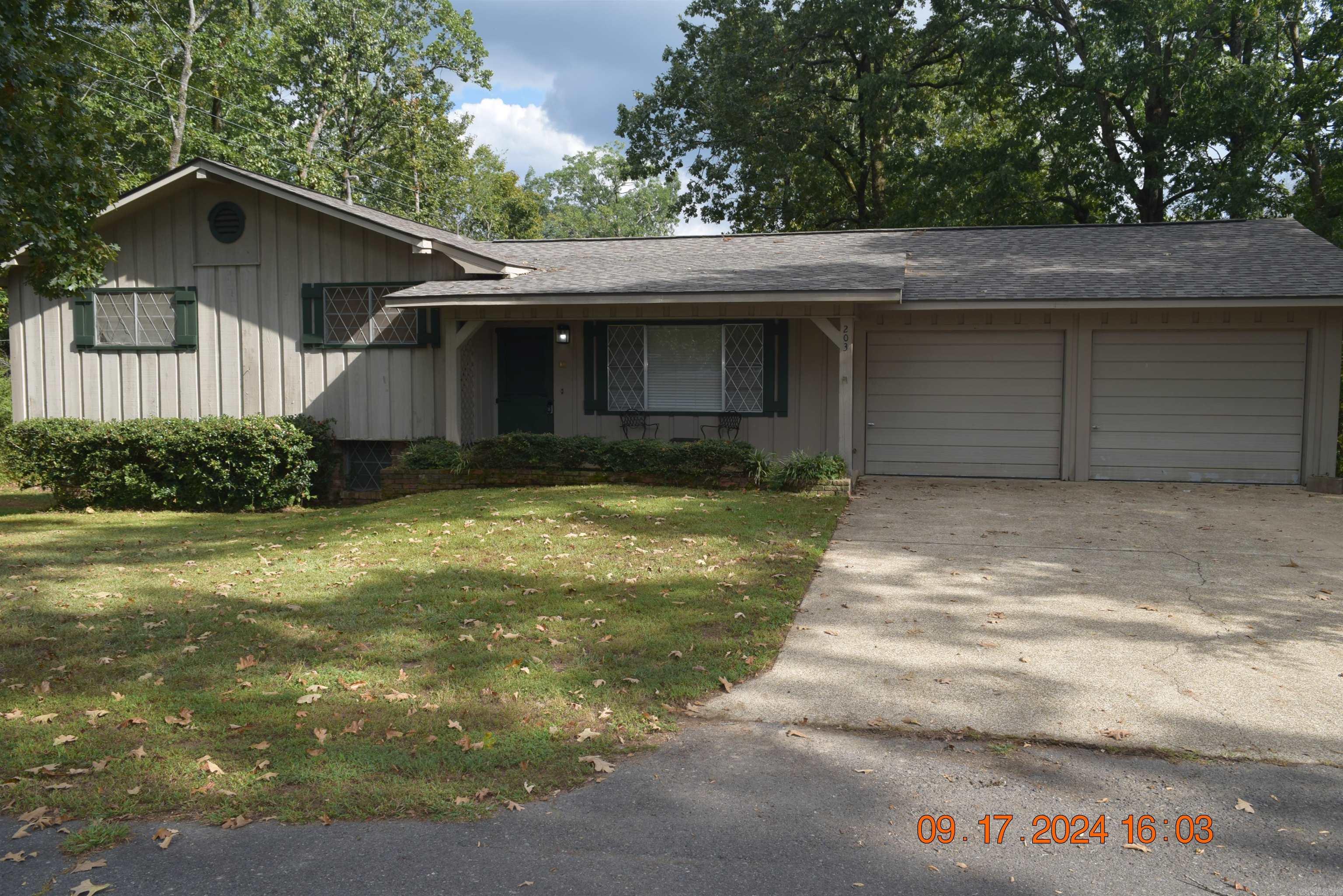 BRADY WOOD - Residential