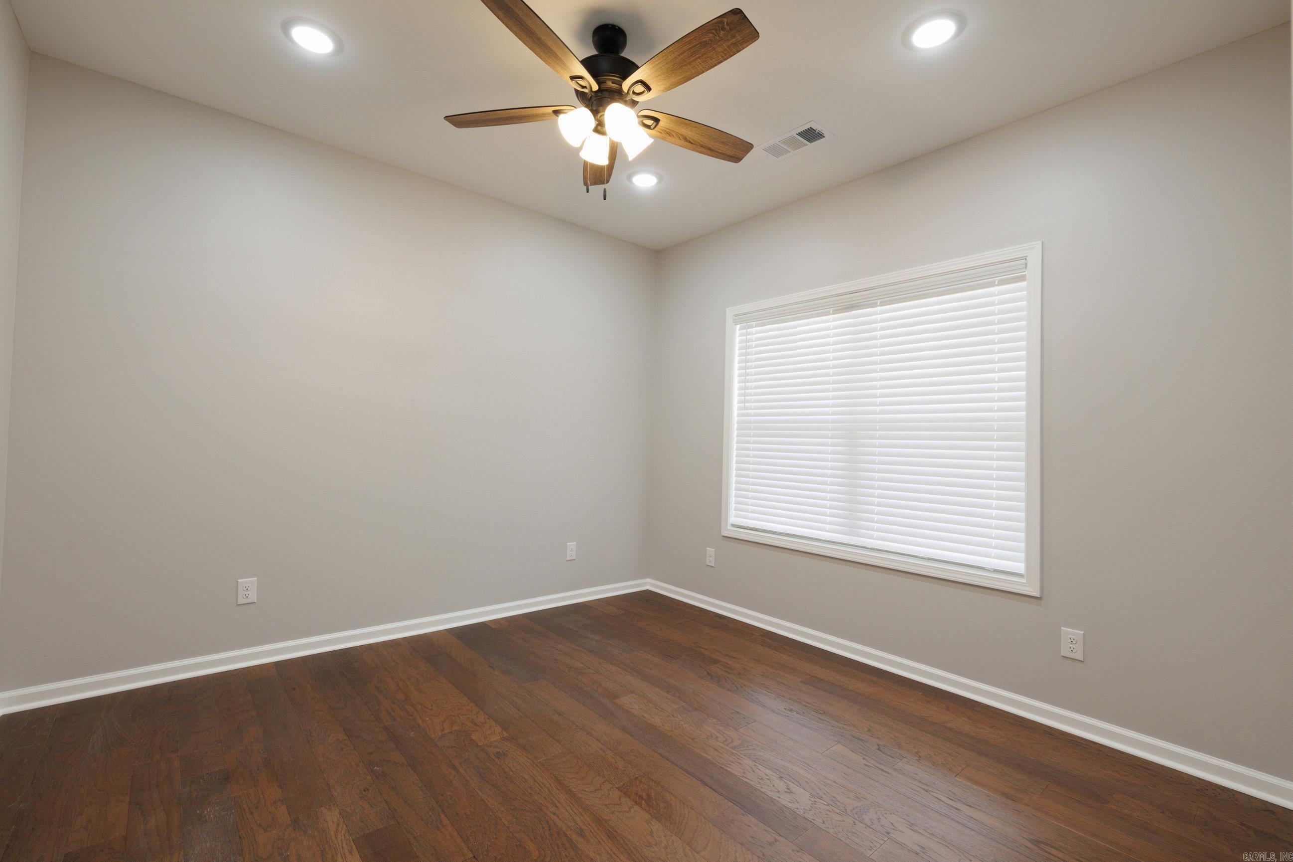 Hawks Point - Residential