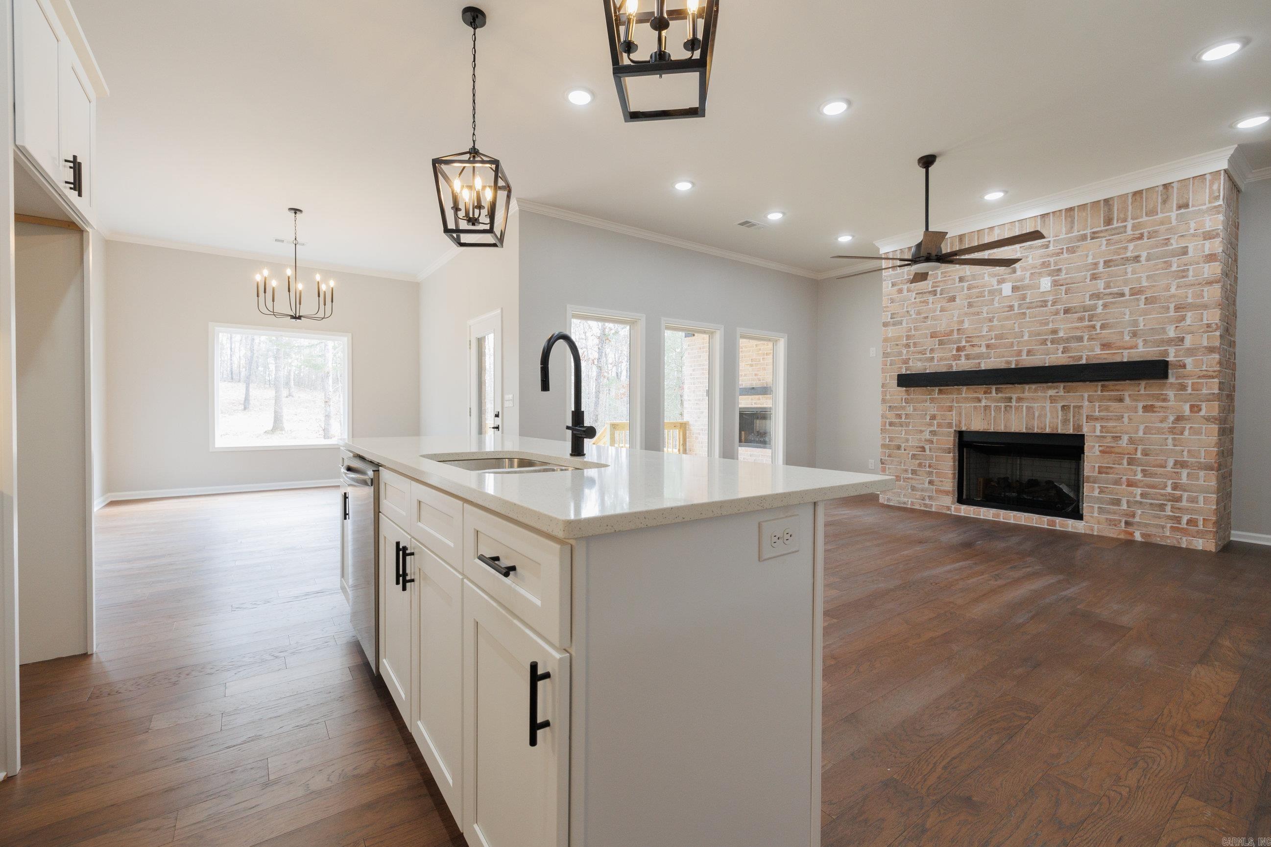 Hawks Point - Residential